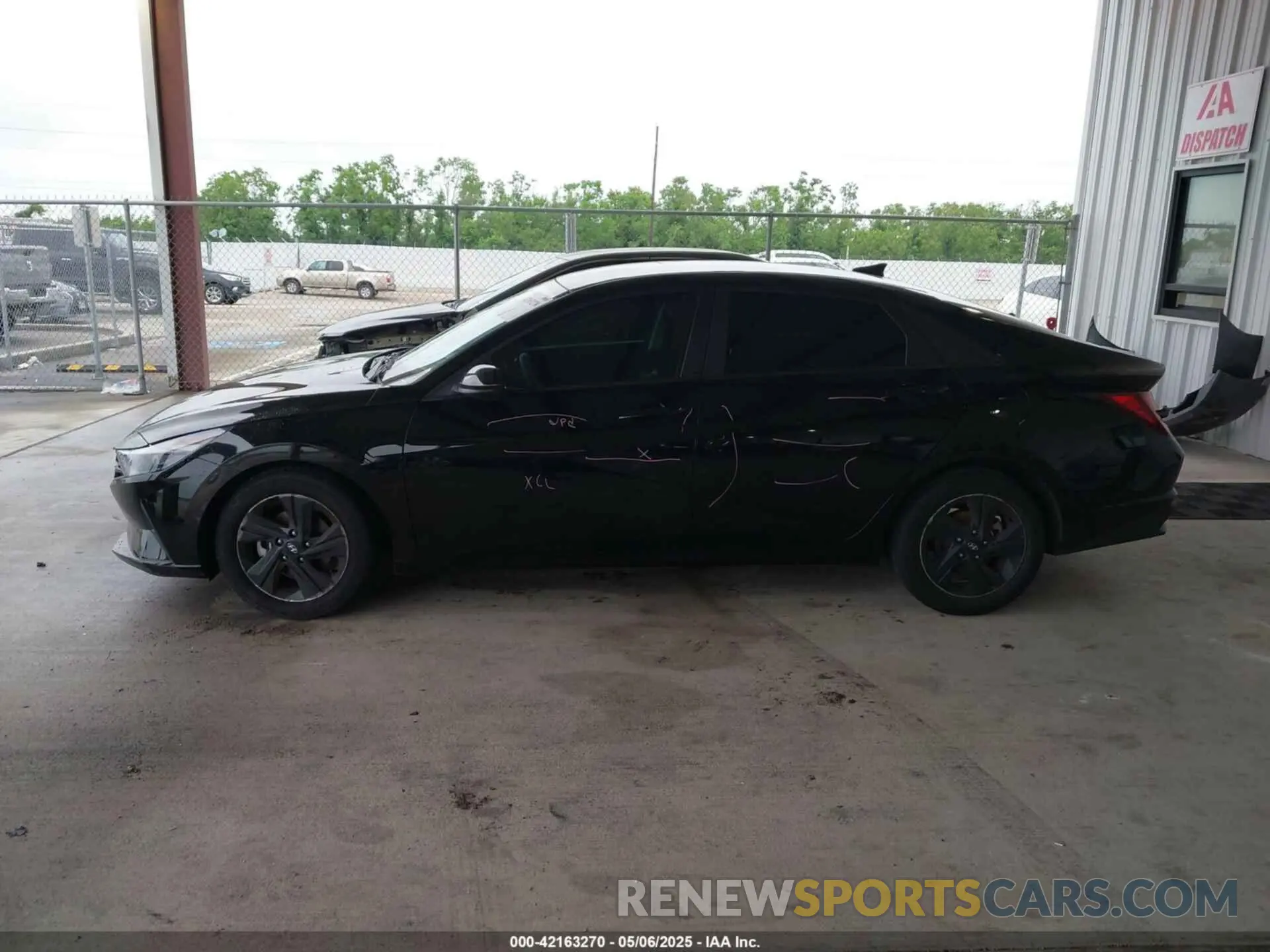 14 Photograph of a damaged car KMHLM4AG5NU353950 HYUNDAI ELANTRA 2022
