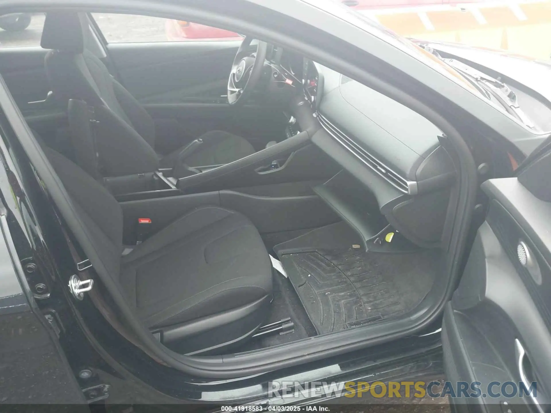 5 Фотография поврежденного автомобиля KMHLM4AG5NU358677 HYUNDAI ELANTRA 2022
