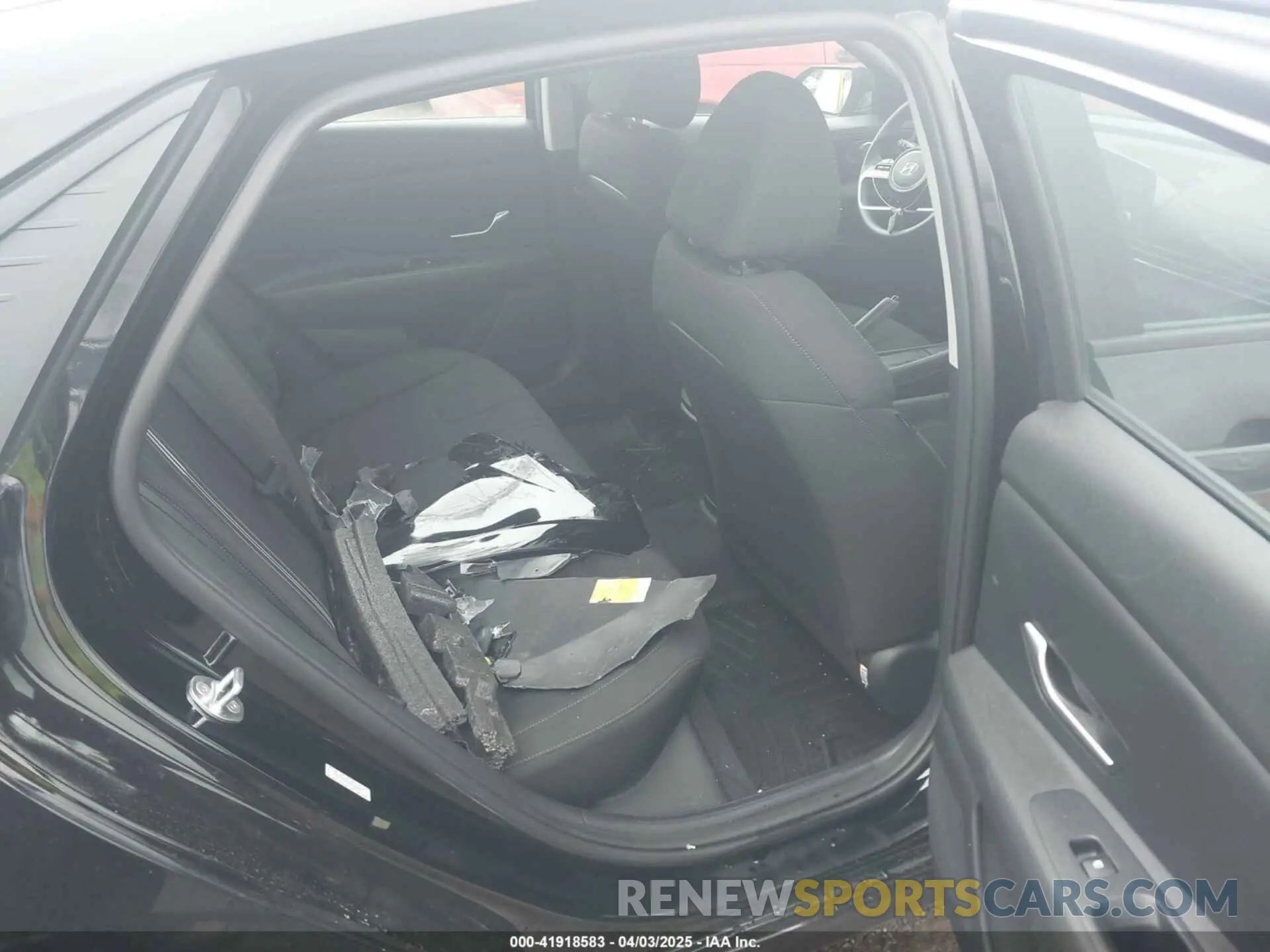 8 Фотография поврежденного автомобиля KMHLM4AG5NU358677 HYUNDAI ELANTRA 2022
