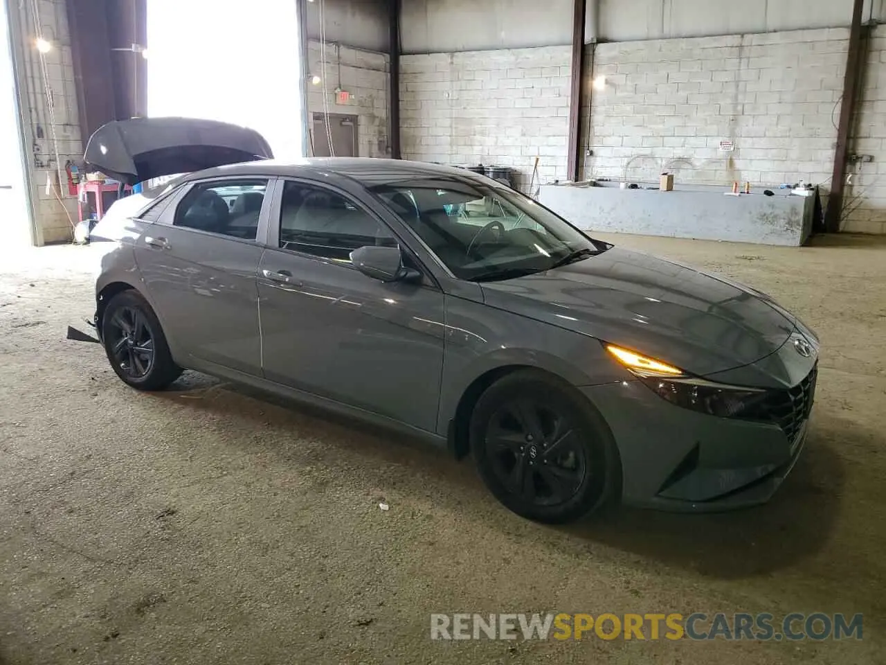 4 Photograph of a damaged car KMHLM4AG6NU225085 HYUNDAI ELANTRA 2022