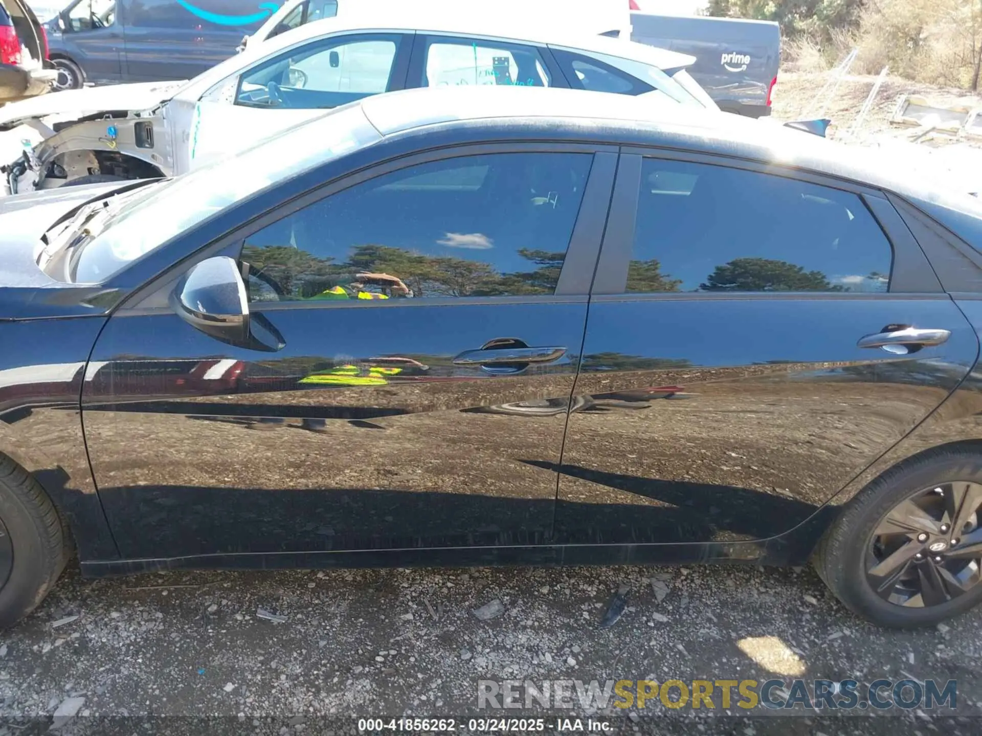 15 Photograph of a damaged car KMHLM4AG6NU245322 HYUNDAI ELANTRA 2022