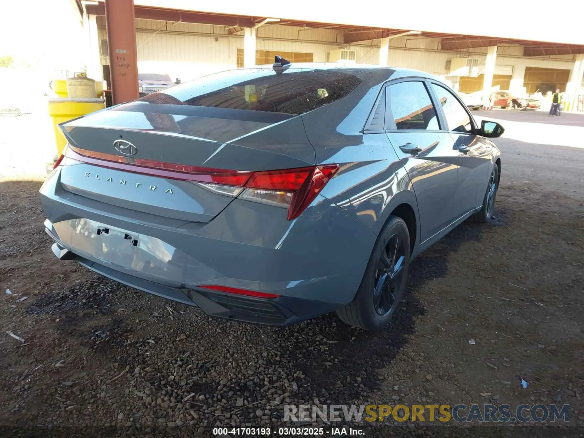 4 Фотография поврежденного автомобиля KMHLM4AG6NU353164 HYUNDAI ELANTRA 2022