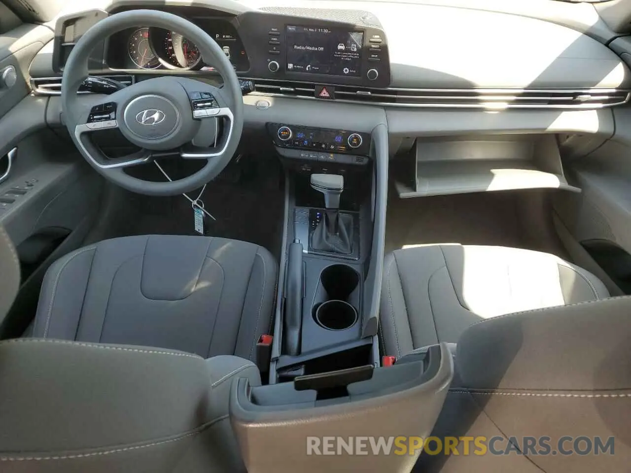 8 Фотография поврежденного автомобиля KMHLM4AG7NU243840 HYUNDAI ELANTRA 2022