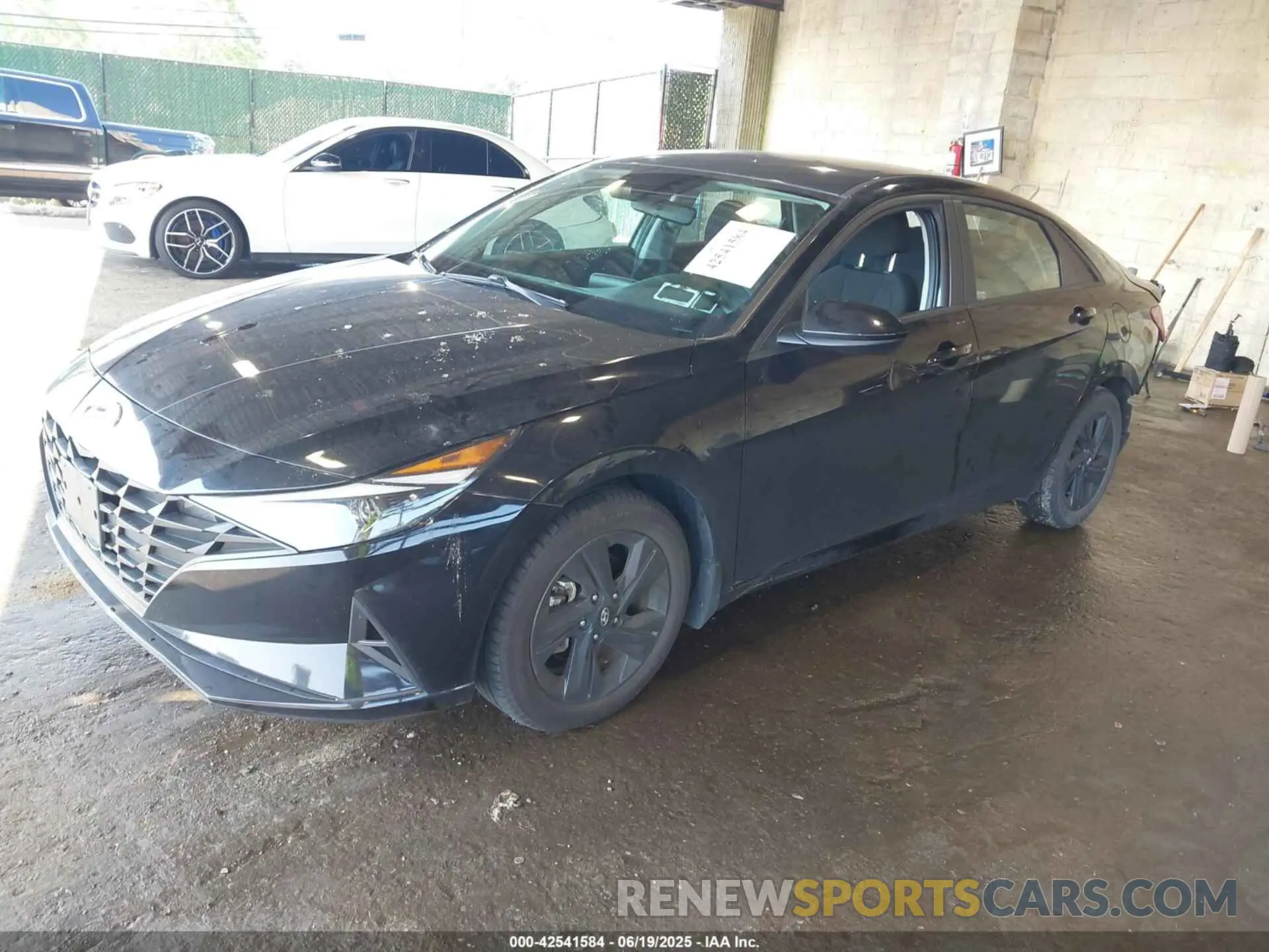 2 Фотография поврежденного автомобиля KMHLM4AG7NU315331 HYUNDAI ELANTRA 2022