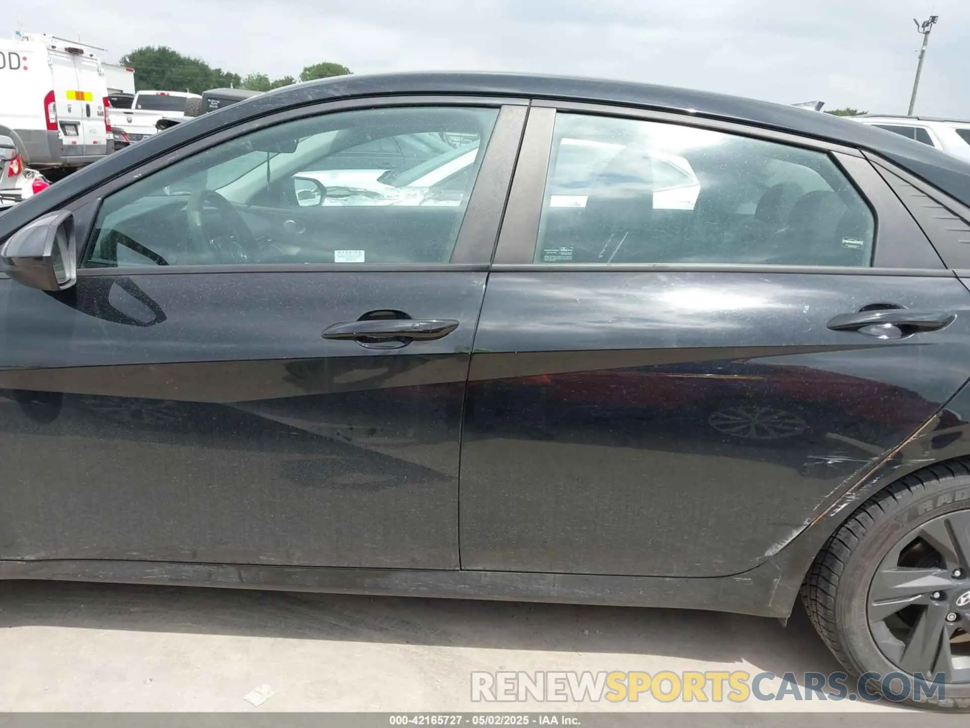 15 Фотография поврежденного автомобиля KMHLM4AG9NU218972 HYUNDAI ELANTRA 2022
