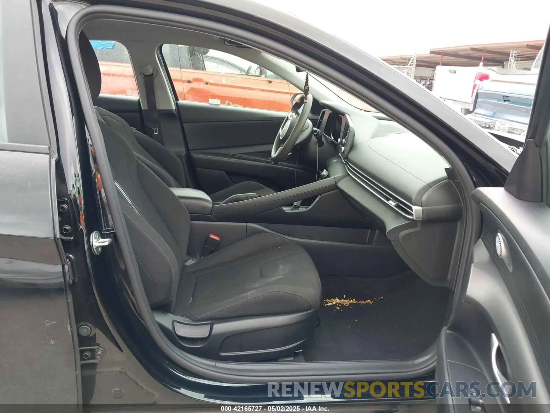 5 Фотография поврежденного автомобиля KMHLM4AG9NU218972 HYUNDAI ELANTRA 2022