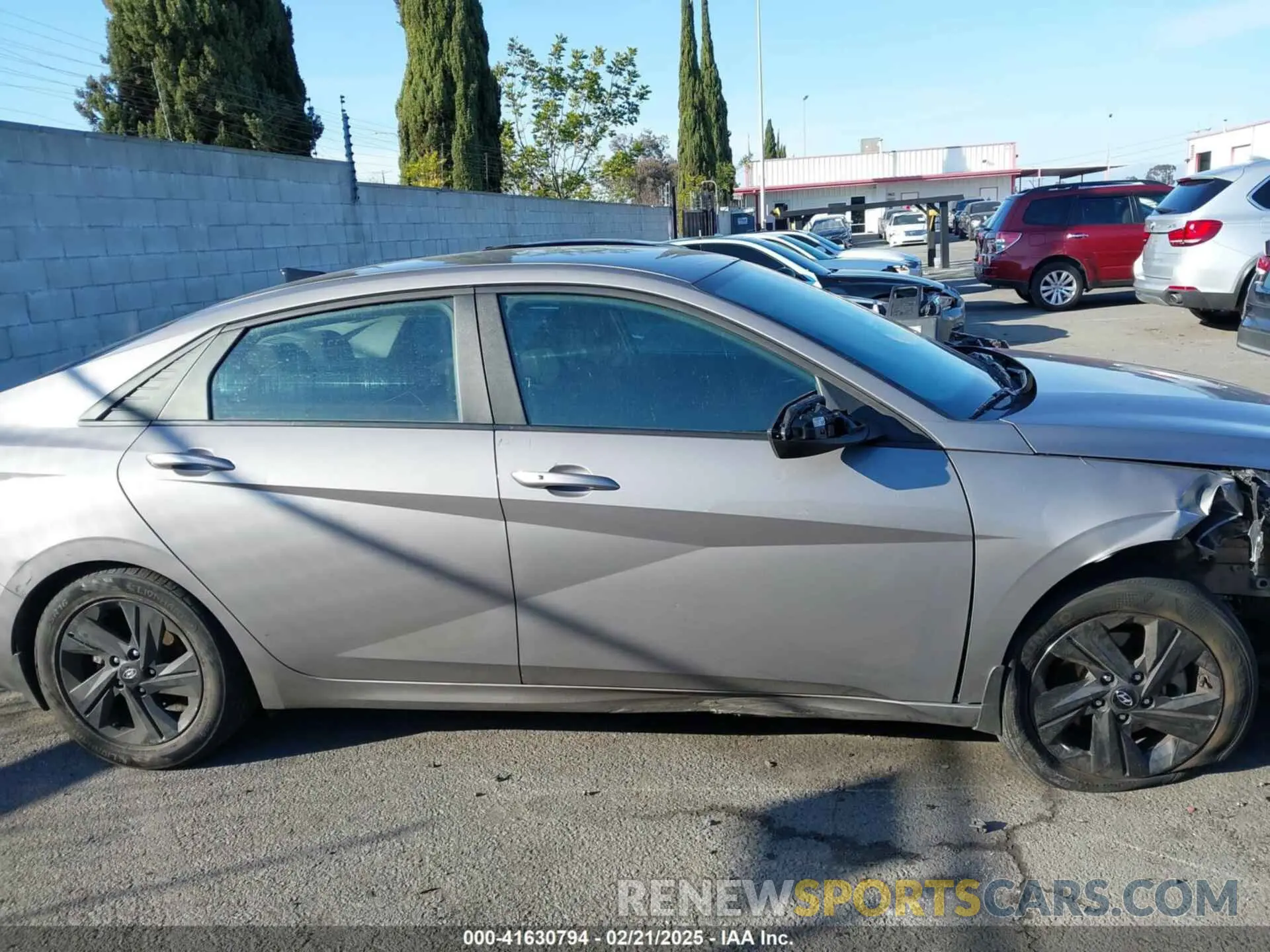 14 Фотография поврежденного автомобиля KMHLM4AG9NU322152 HYUNDAI ELANTRA 2022