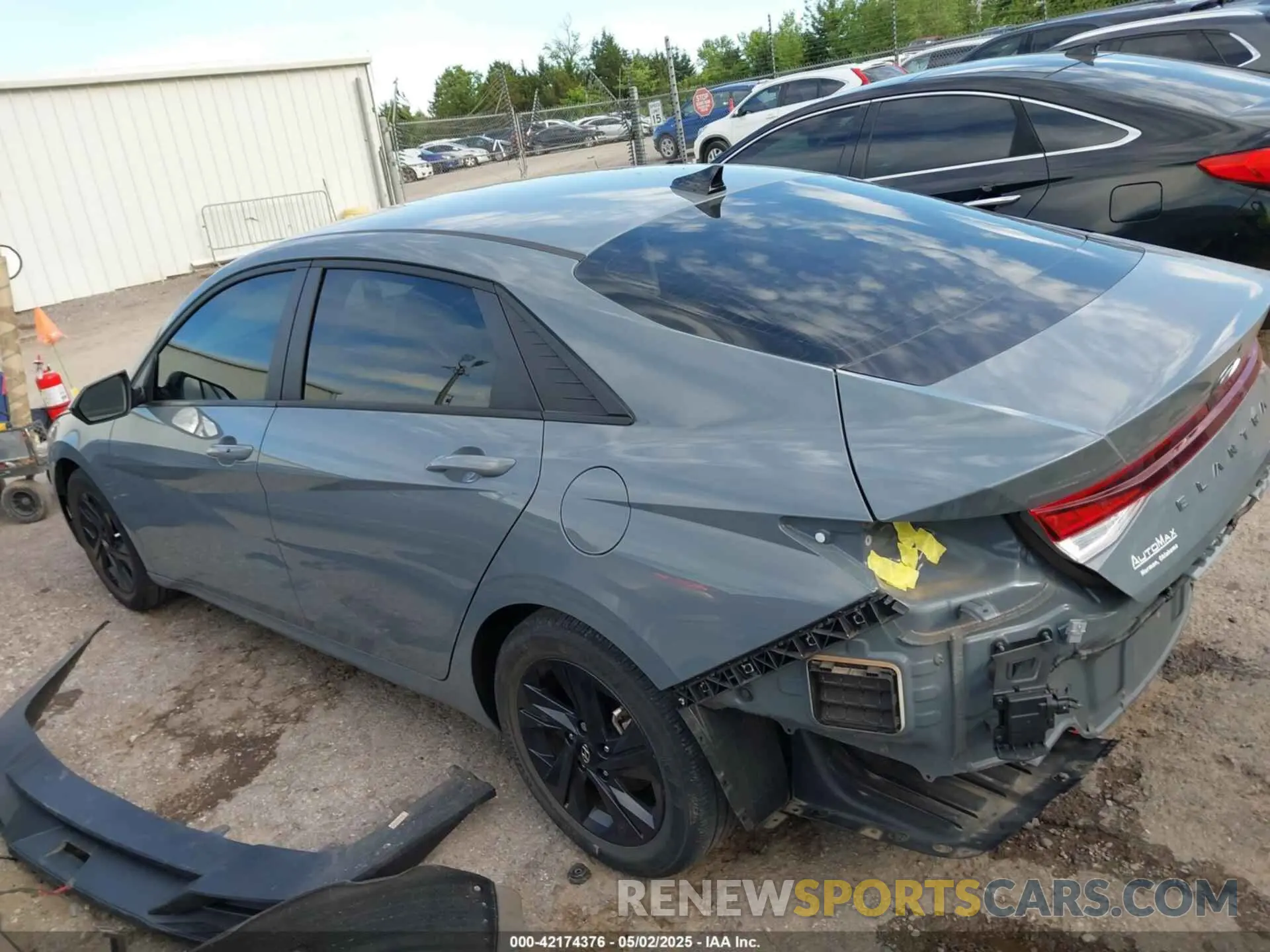15 Photograph of a damaged car KMHLM4AGXNU318692 HYUNDAI ELANTRA 2022