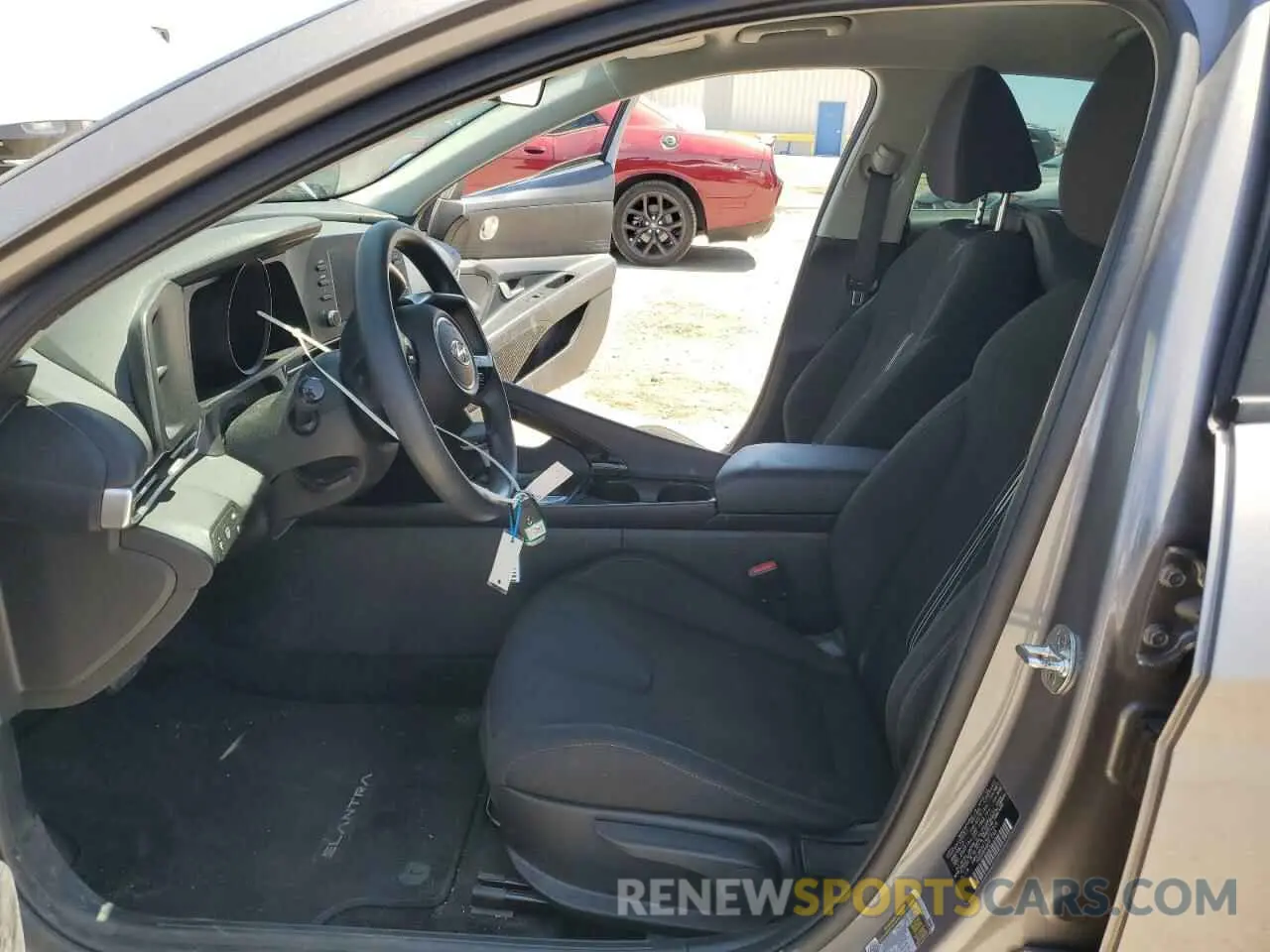 7 Photograph of a damaged car KMHLM4AJ1NU027316 HYUNDAI ELANTRA 2022