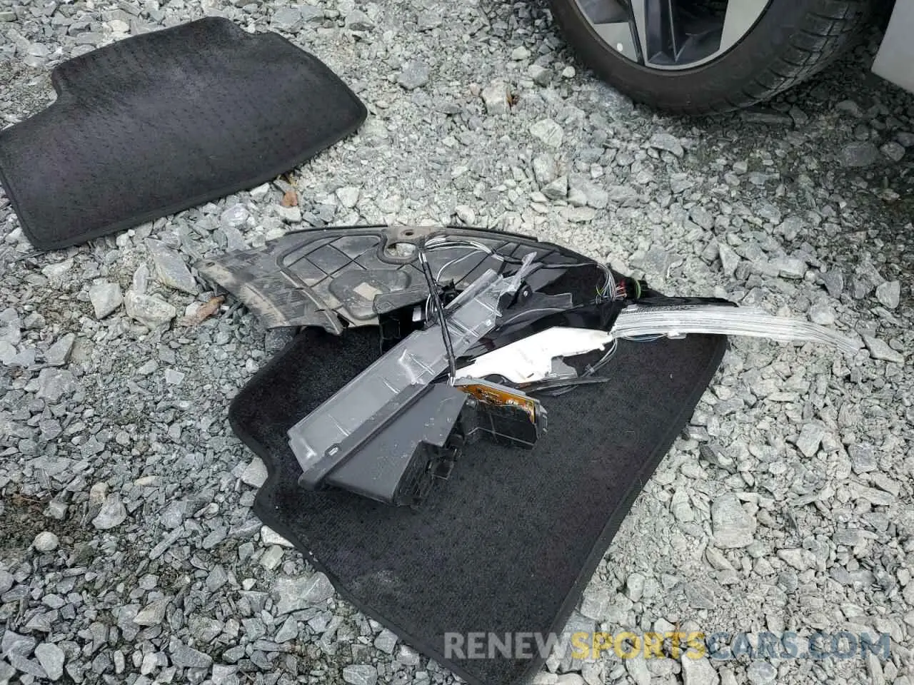 12 Photograph of a damaged car KMHLN4AG1NU287037 HYUNDAI ELANTRA 2022