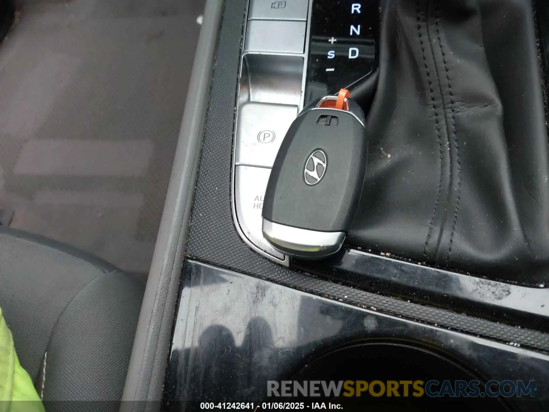 11 Фотография поврежденного автомобиля KMHLN4AG1NU300174 HYUNDAI ELANTRA 2022