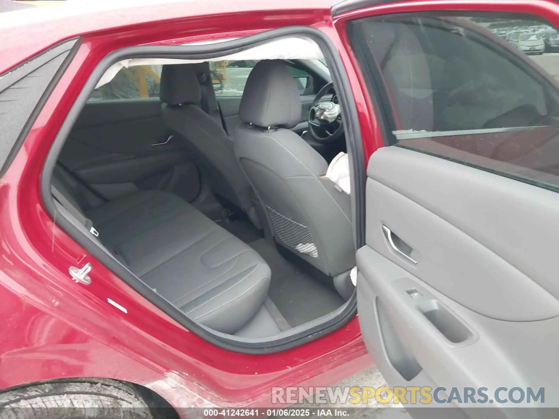 8 Фотография поврежденного автомобиля KMHLN4AG1NU300174 HYUNDAI ELANTRA 2022