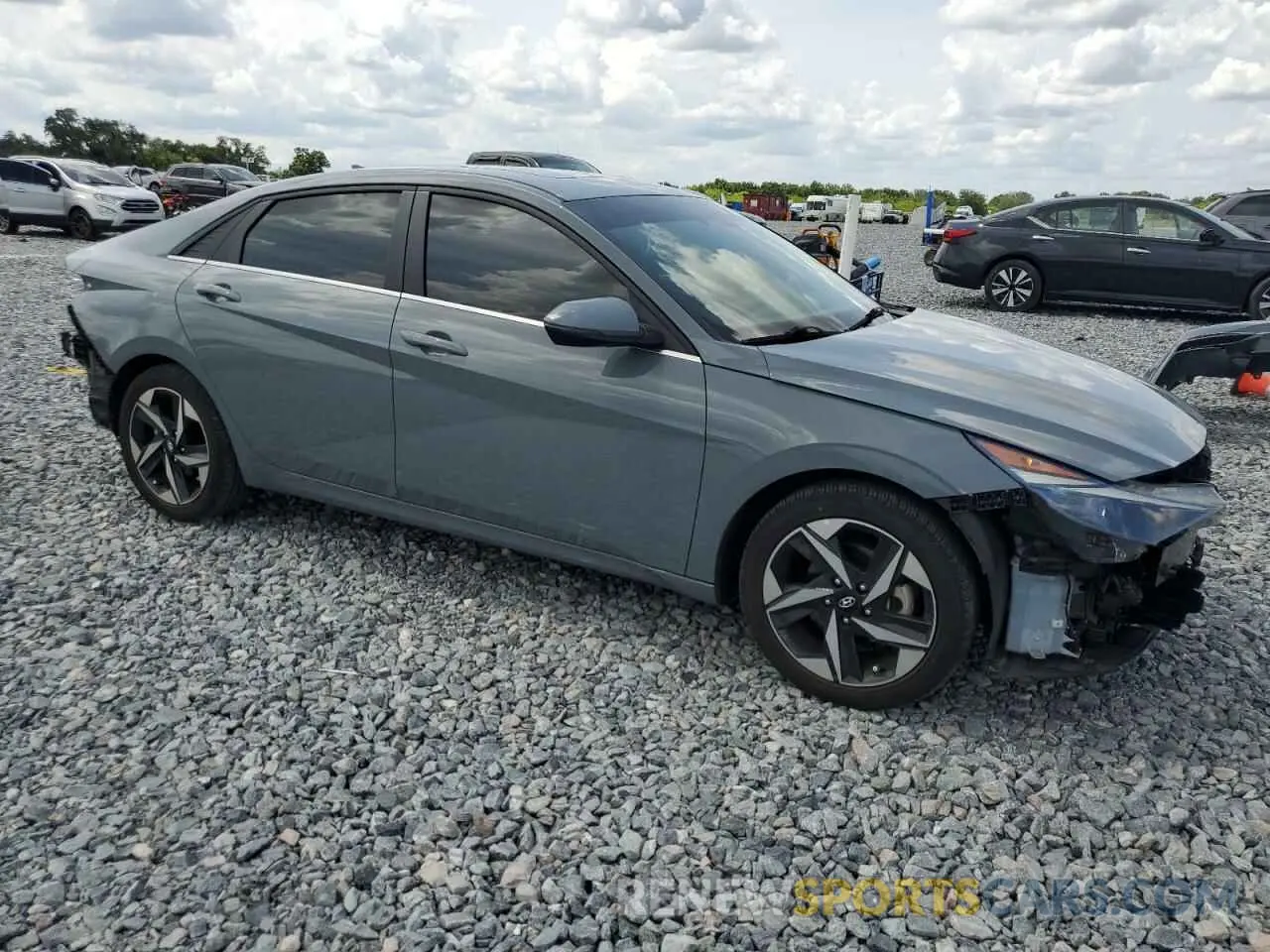 4 Photograph of a damaged car KMHLN4AG3NU352938 HYUNDAI ELANTRA 2022