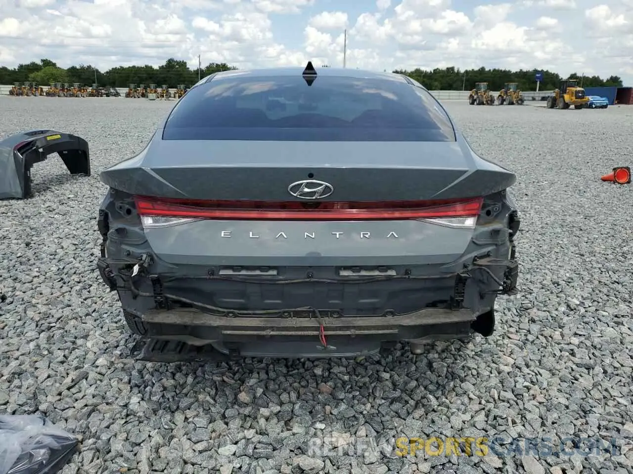 6 Photograph of a damaged car KMHLN4AG3NU352938 HYUNDAI ELANTRA 2022