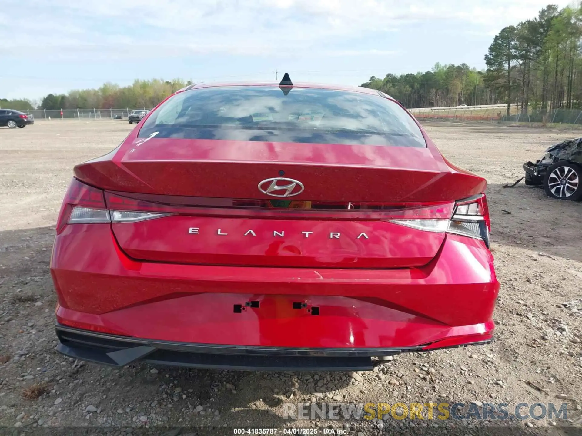 17 Фотография поврежденного автомобиля KMHLN4AG3NU366905 HYUNDAI ELANTRA 2022