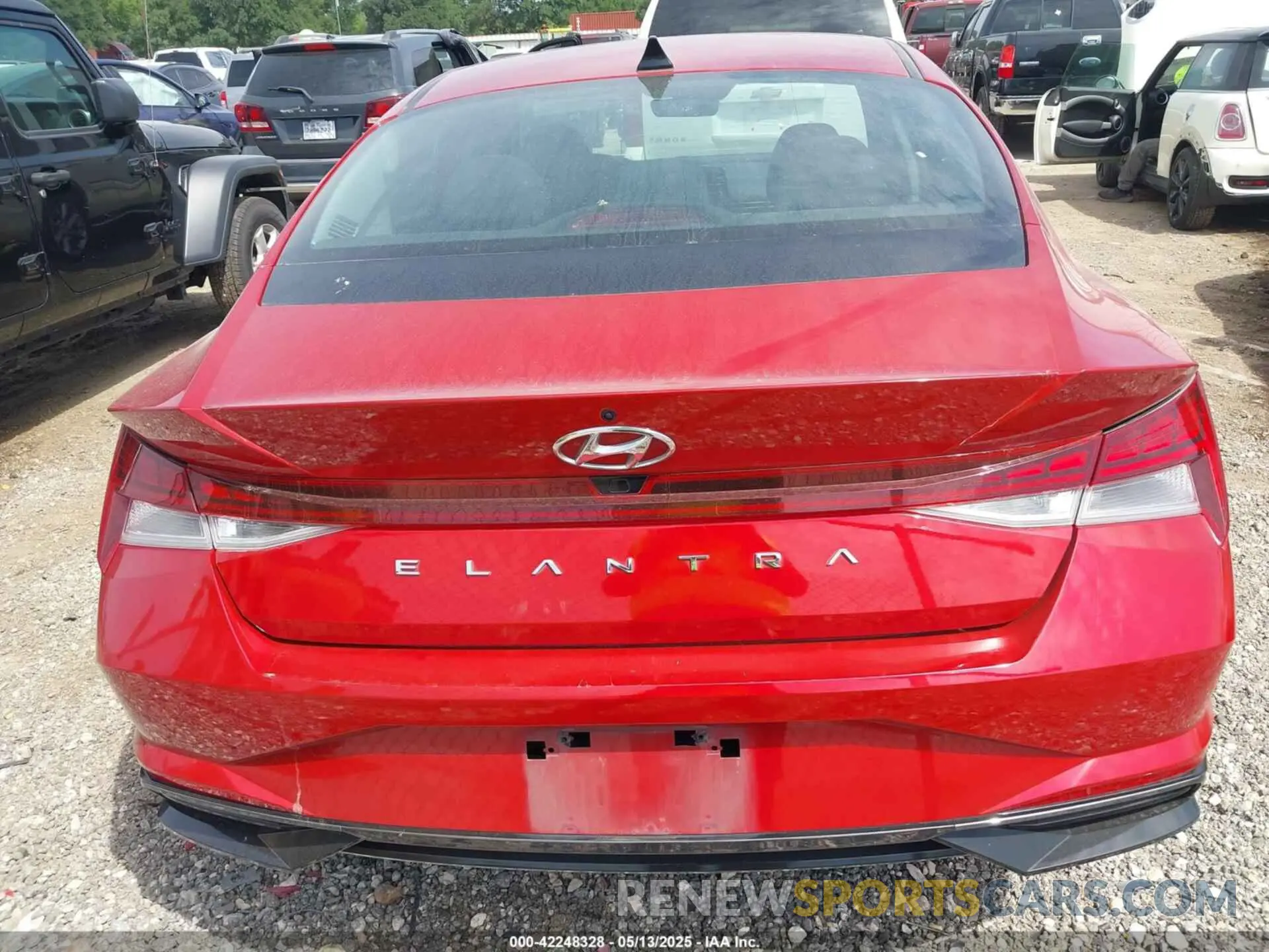 16 Фотография поврежденного автомобиля KMHLN4AG4NU349000 HYUNDAI ELANTRA 2022
