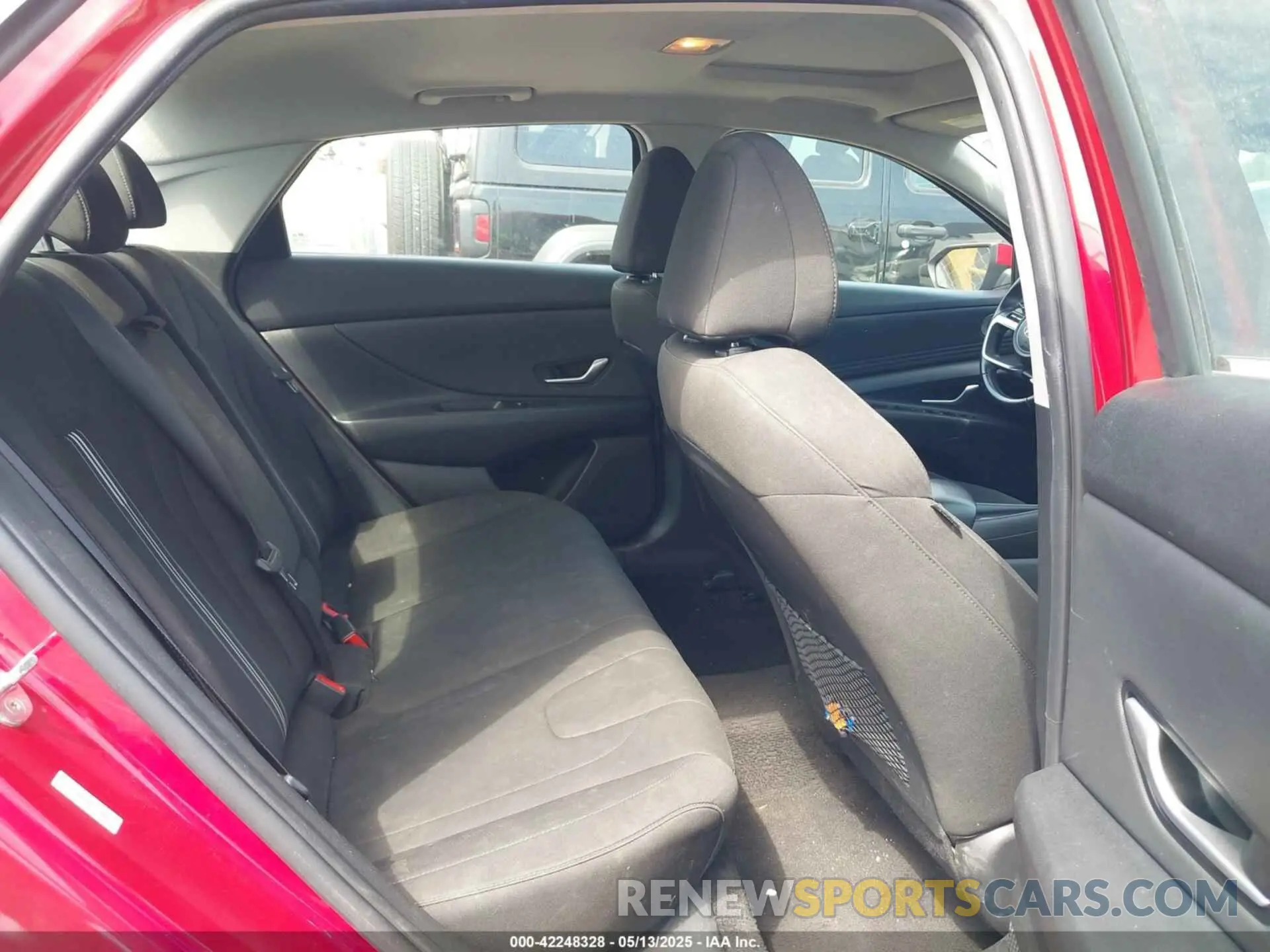 8 Фотография поврежденного автомобиля KMHLN4AG4NU349000 HYUNDAI ELANTRA 2022