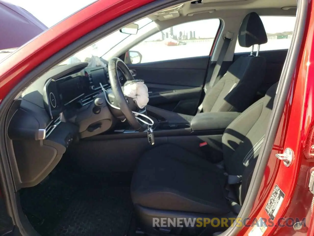 7 Photograph of a damaged car KMHLN4AG4NU363821 HYUNDAI ELANTRA 2022