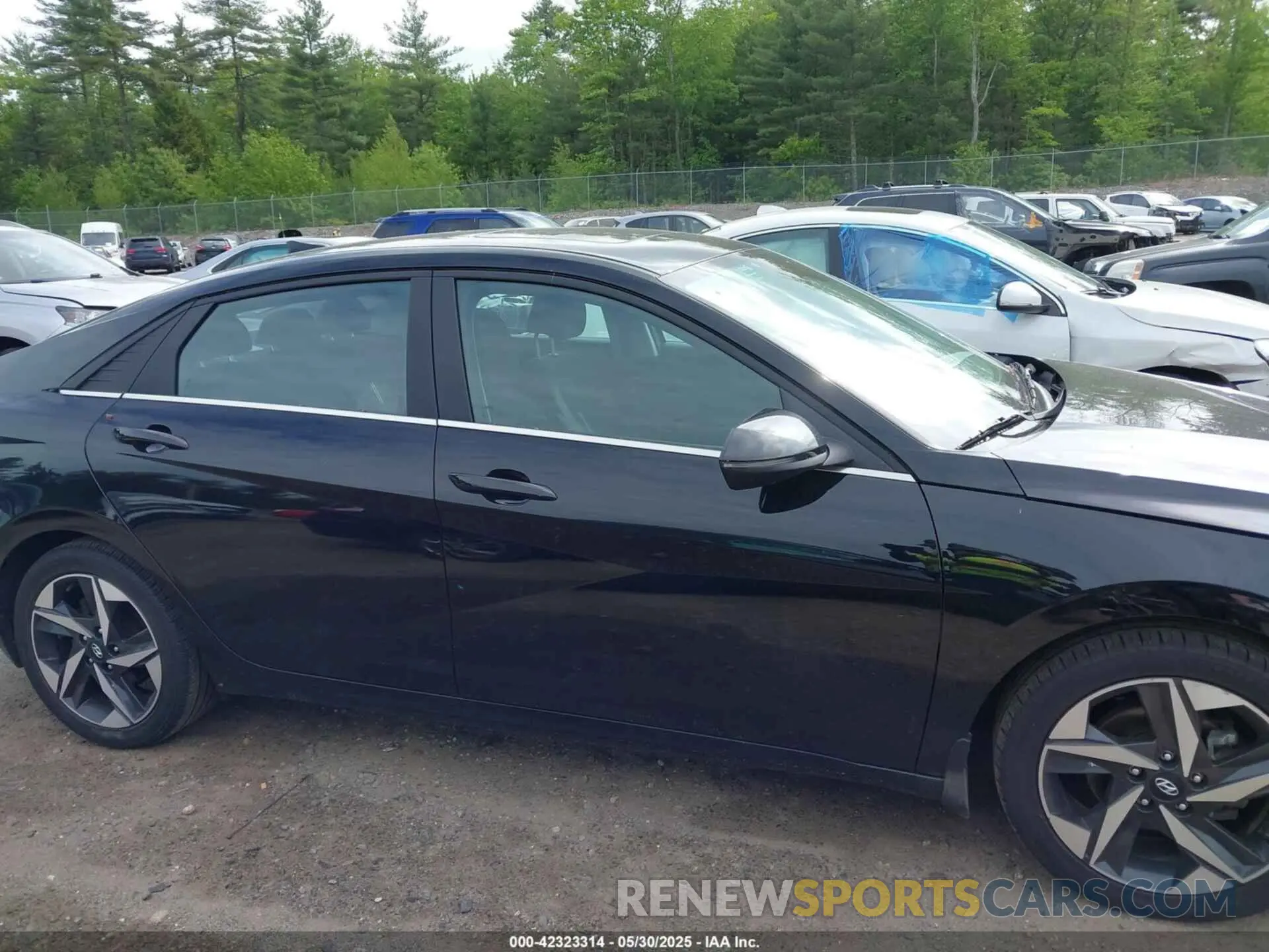 13 Photograph of a damaged car KMHLN4AG5NU354481 HYUNDAI ELANTRA 2022