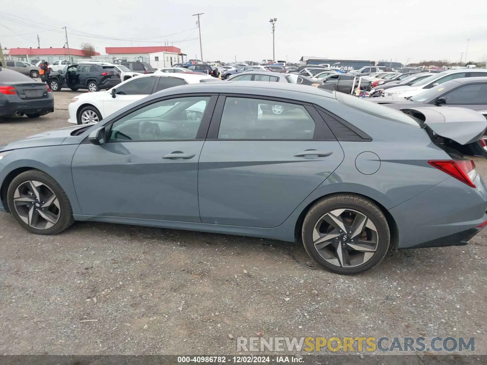 14 Photograph of a damaged car KMHLN4AG9NU365547 HYUNDAI ELANTRA 2022