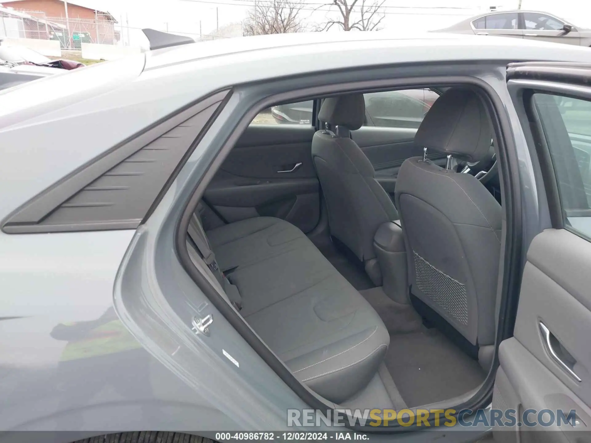 8 Photograph of a damaged car KMHLN4AG9NU365547 HYUNDAI ELANTRA 2022