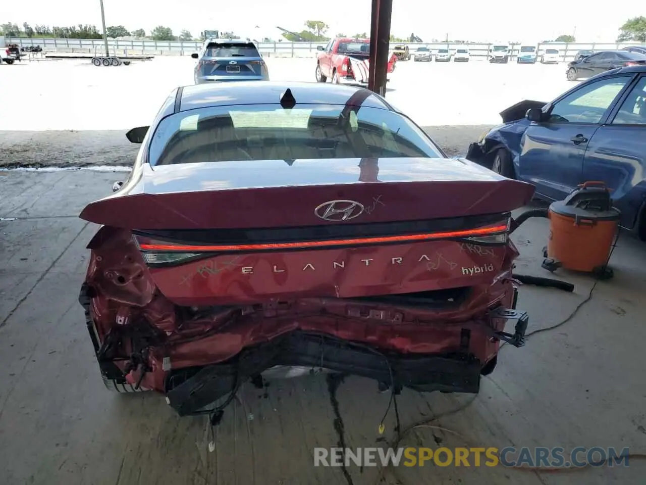 6 Фотография поврежденного автомобиля KMHLN4AJXNU030650 HYUNDAI ELANTRA 2022