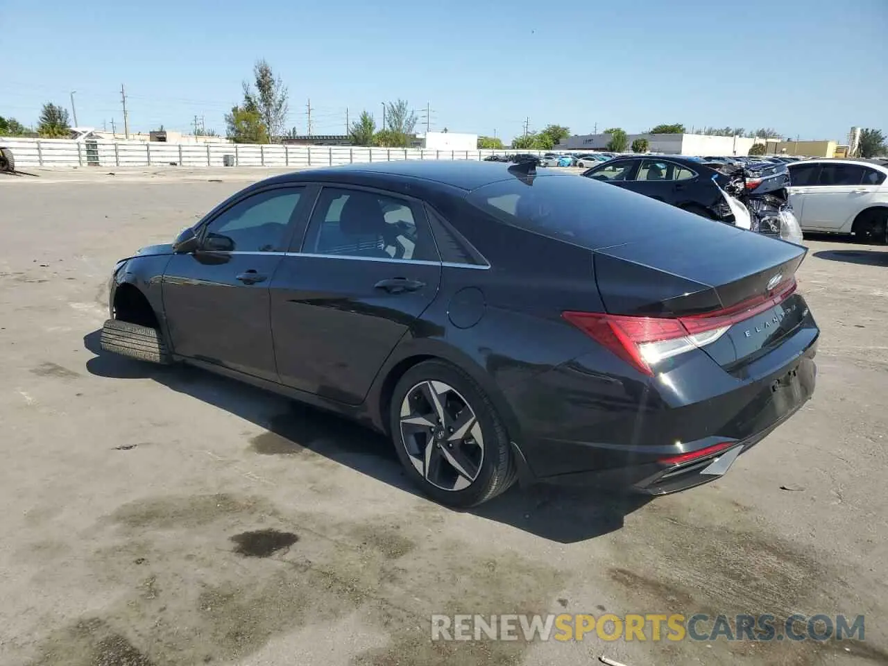 2 Photograph of a damaged car KMHLP4AG1NU329894 HYUNDAI ELANTRA 2022