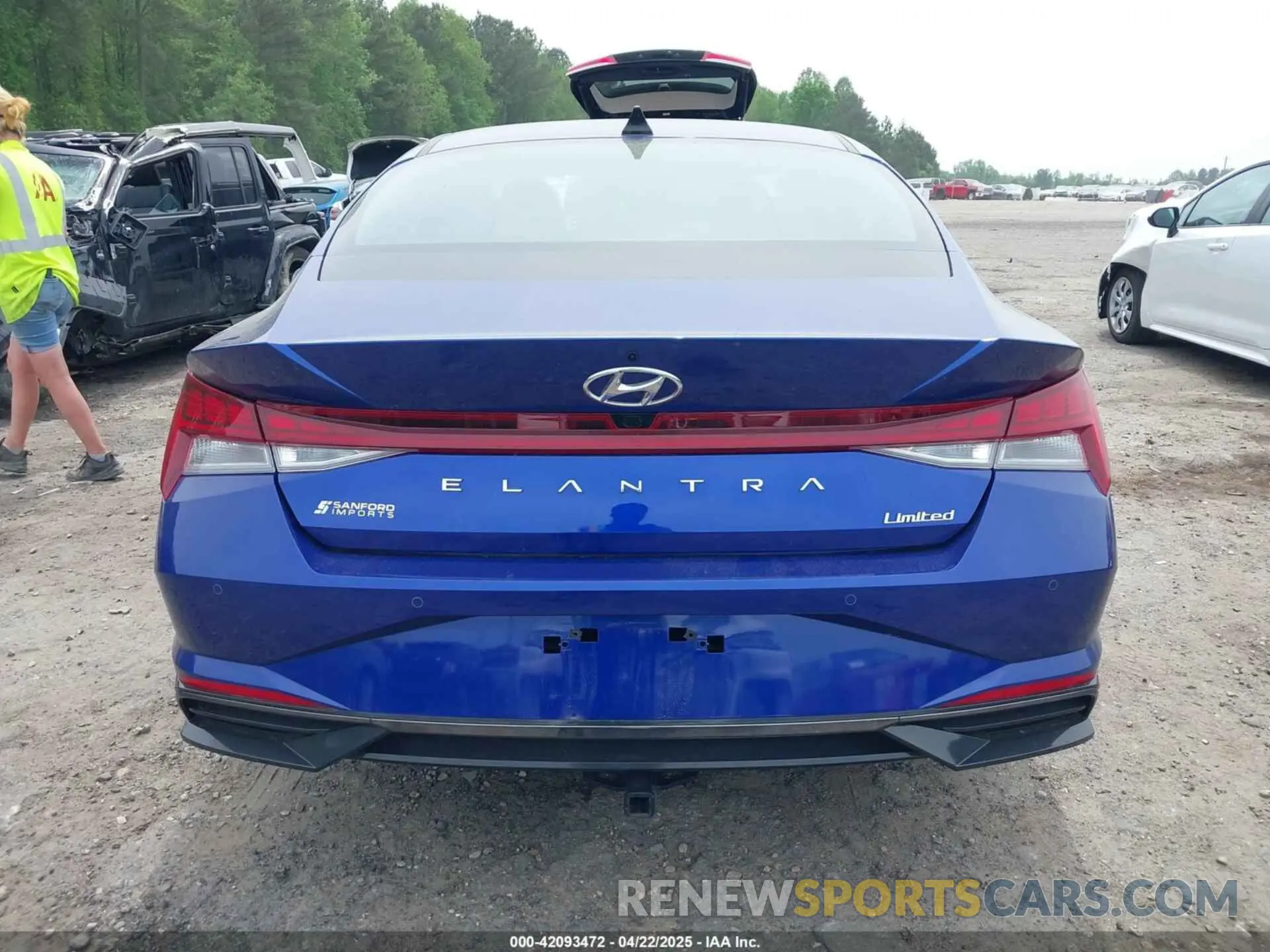 16 Фотография поврежденного автомобиля KMHLP4AG7NU360180 HYUNDAI ELANTRA 2022