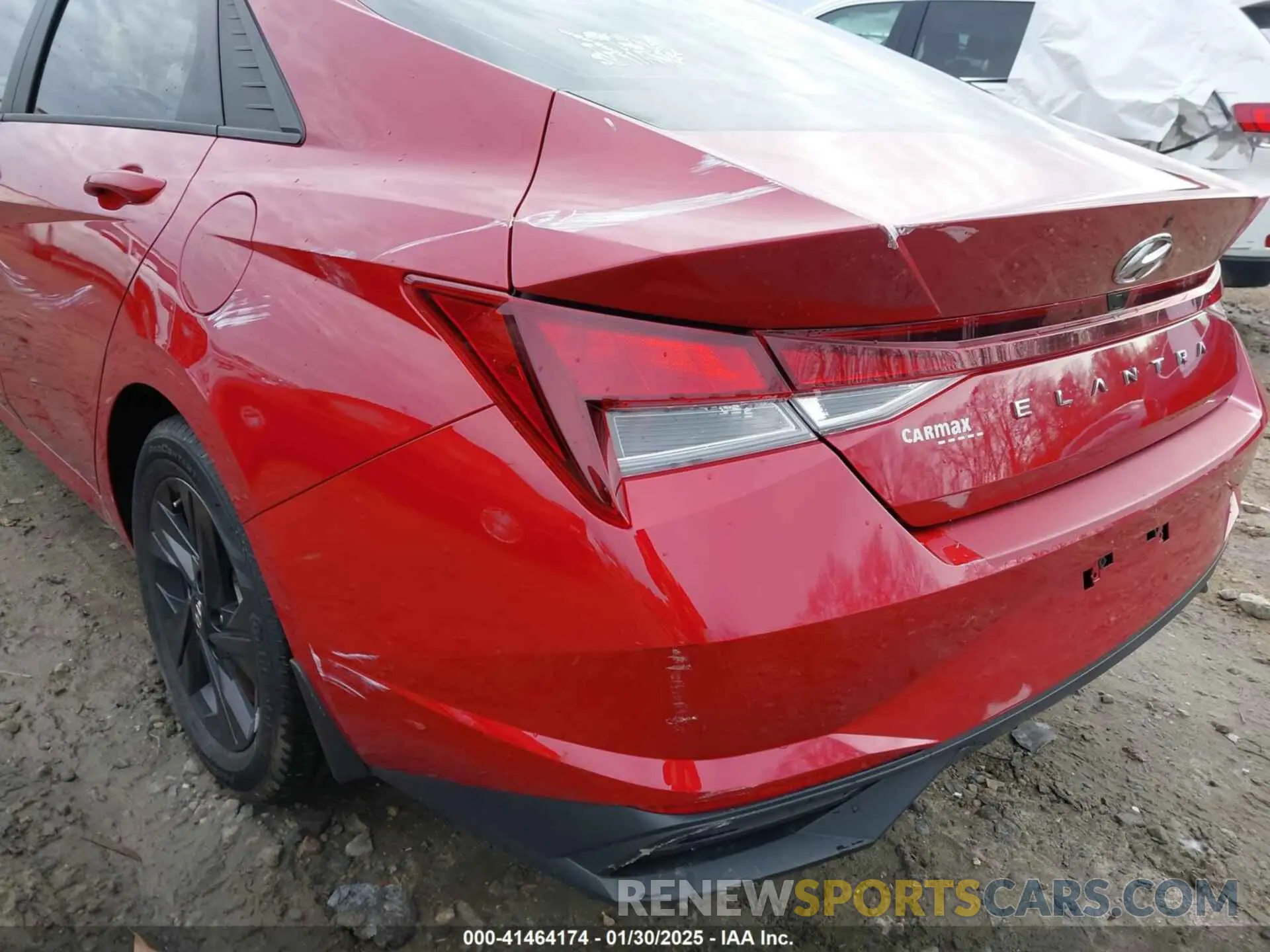 18 Photograph of a damaged car KMHLS4AG0NU302216 HYUNDAI ELANTRA 2022