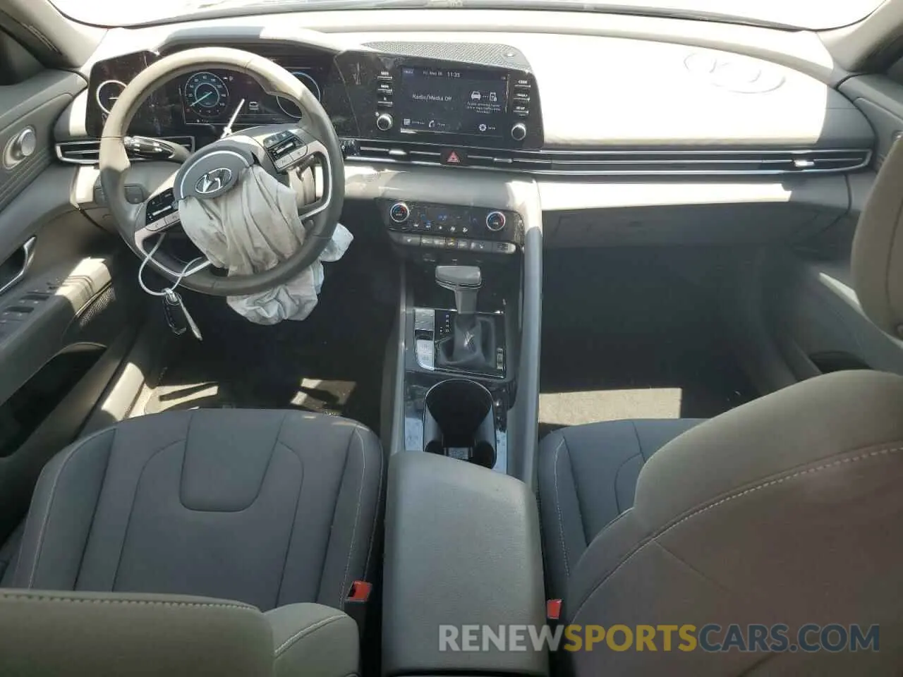8 Фотография поврежденного автомобиля KMHLS4AG2NU306719 HYUNDAI ELANTRA 2022