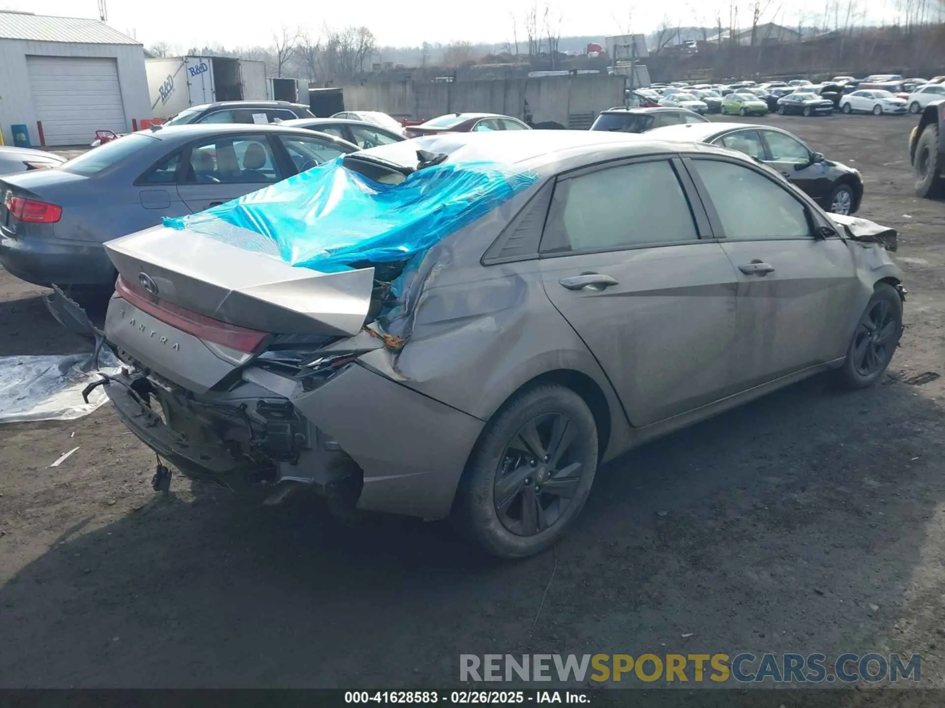4 Photograph of a damaged car KMHLS4AG7NU347542 HYUNDAI ELANTRA 2022