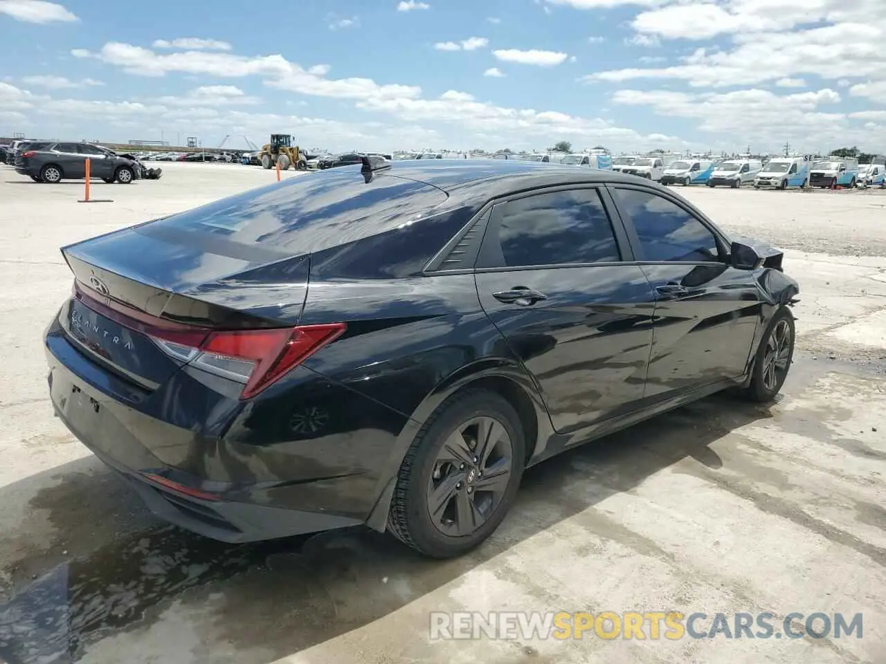 3 Photograph of a damaged car KMHLS4AG9NU217309 HYUNDAI ELANTRA 2022