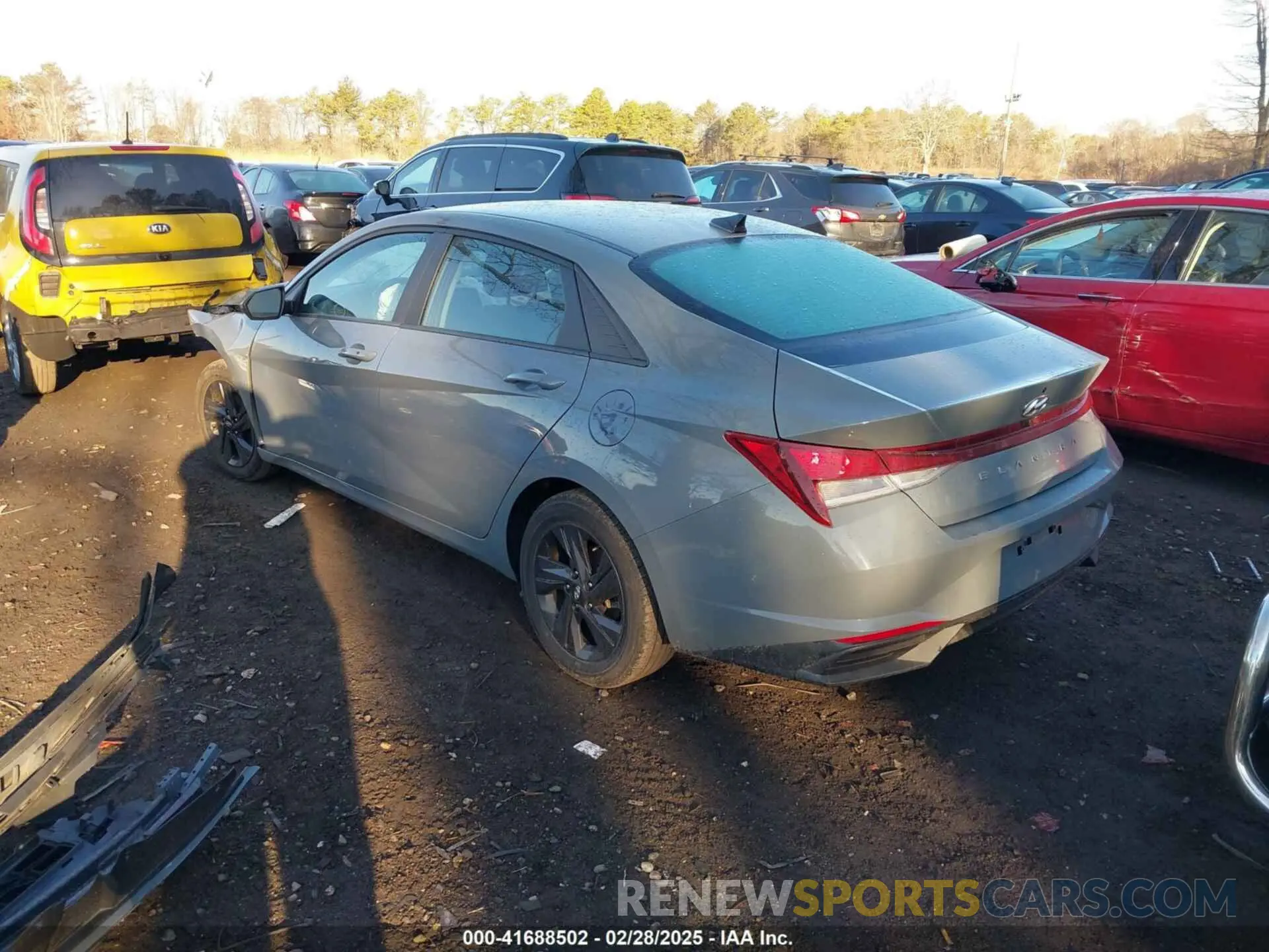 3 Фотография поврежденного автомобиля KMHLS4AG9NU288770 HYUNDAI ELANTRA 2022