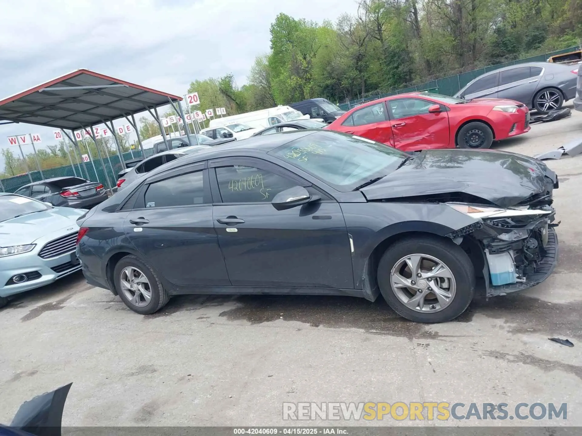 14 Photograph of a damaged car 5NPLL4AG4PH113342 HYUNDAI ELANTRA 2023