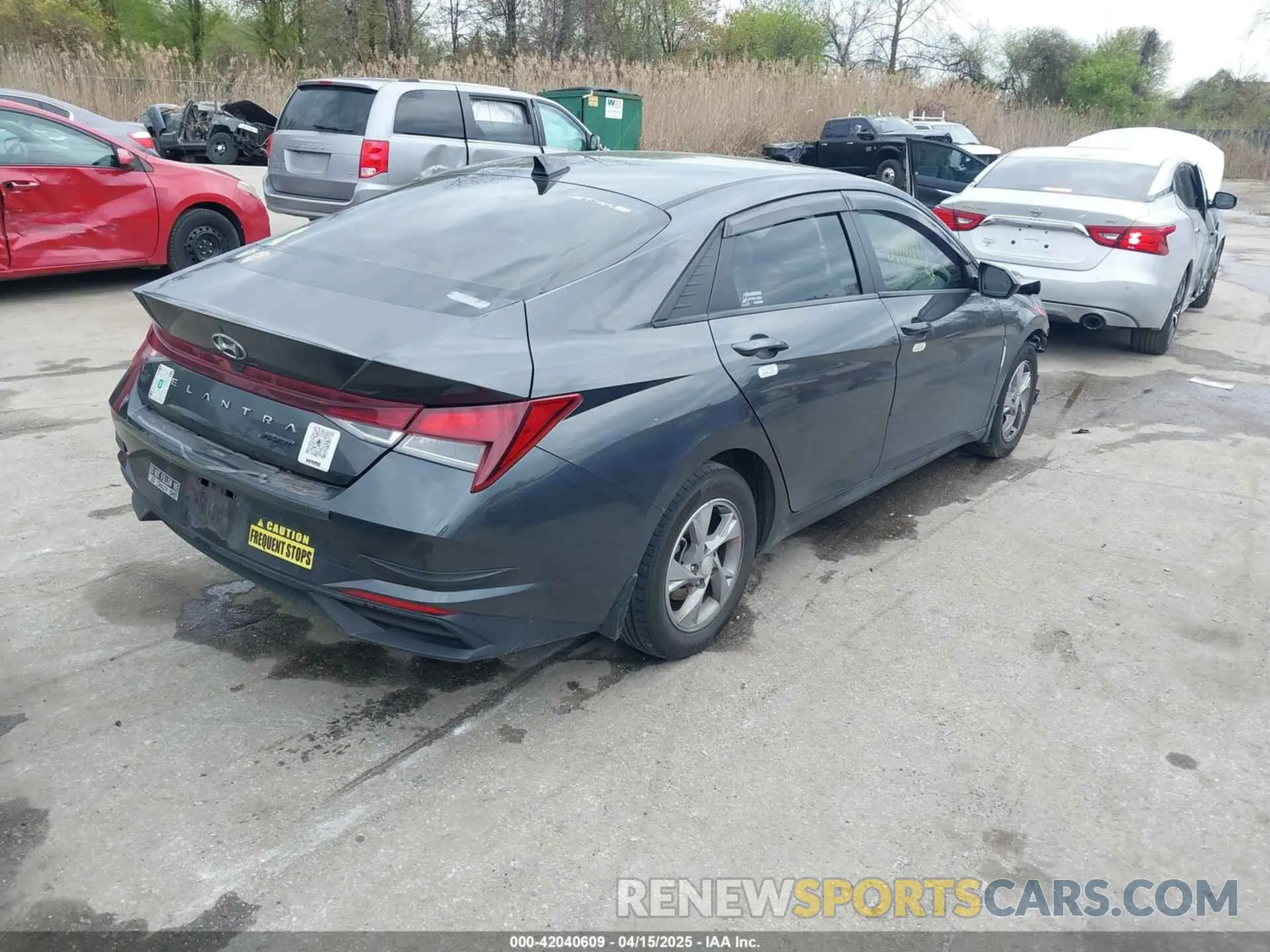 4 Photograph of a damaged car 5NPLL4AG4PH113342 HYUNDAI ELANTRA 2023