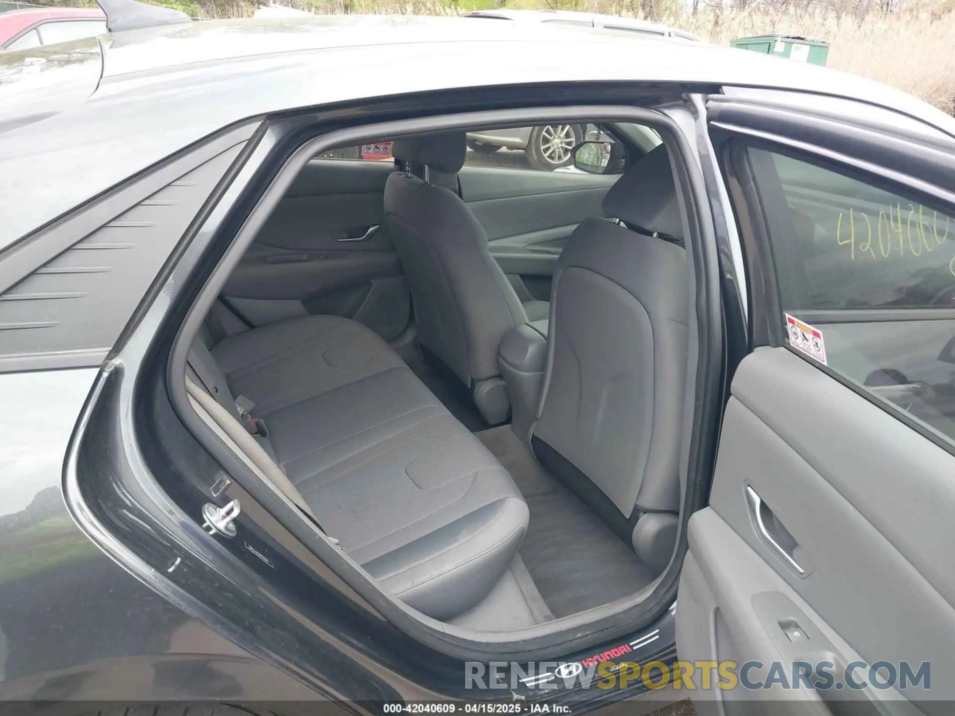 8 Photograph of a damaged car 5NPLL4AG4PH113342 HYUNDAI ELANTRA 2023