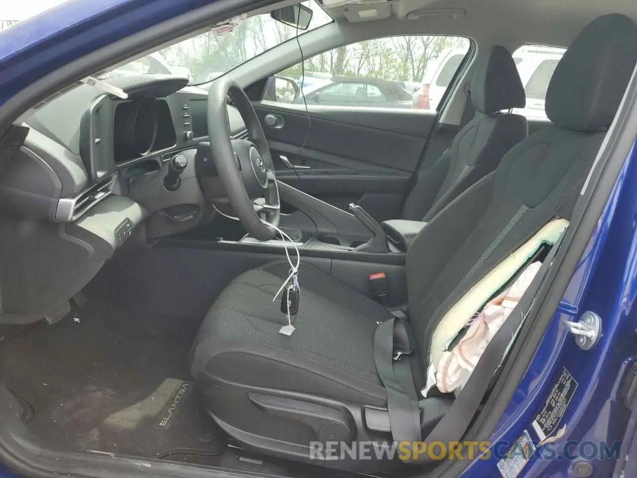 7 Photograph of a damaged car 5NPLL4AG5PH119523 HYUNDAI ELANTRA 2023