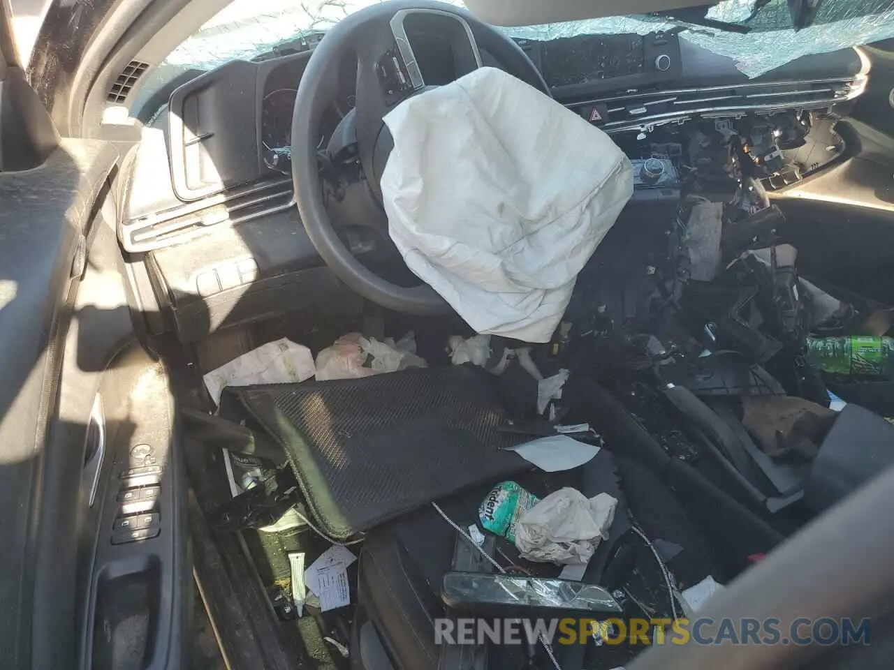 8 Photograph of a damaged car 5NPLM4AG0PH090090 HYUNDAI ELANTRA 2023