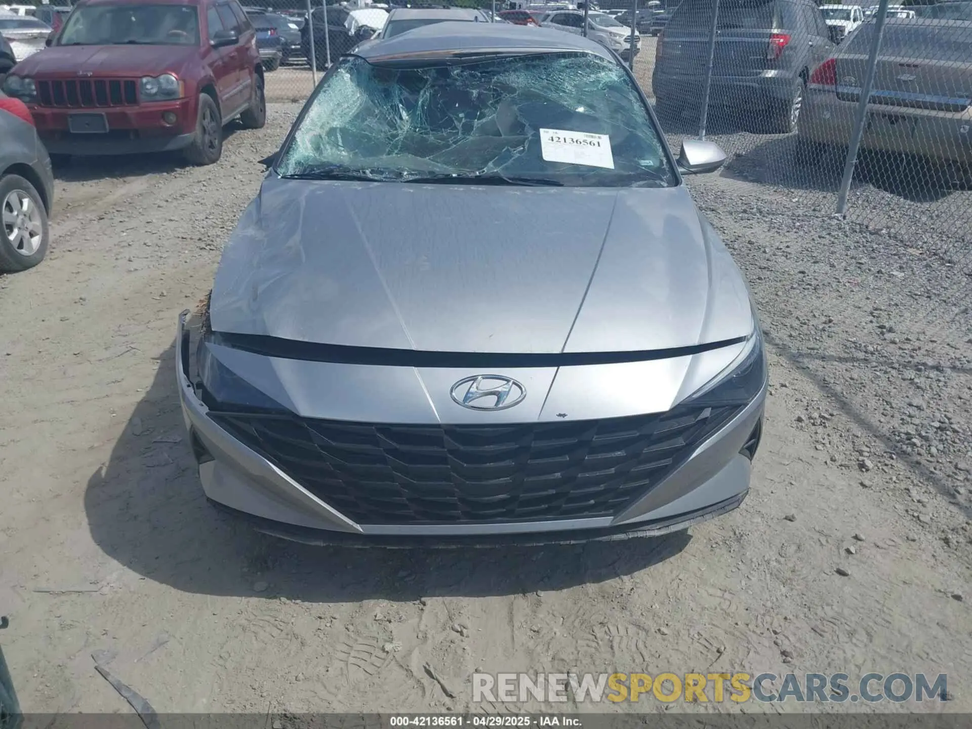 12 Photograph of a damaged car 5NPLM4AG0PH102075 HYUNDAI ELANTRA 2023