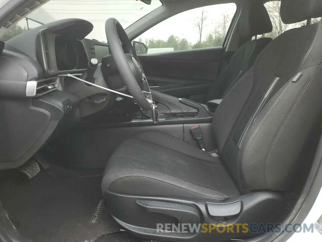 7 Photograph of a damaged car 5NPLM4AG1PH113408 HYUNDAI ELANTRA 2023