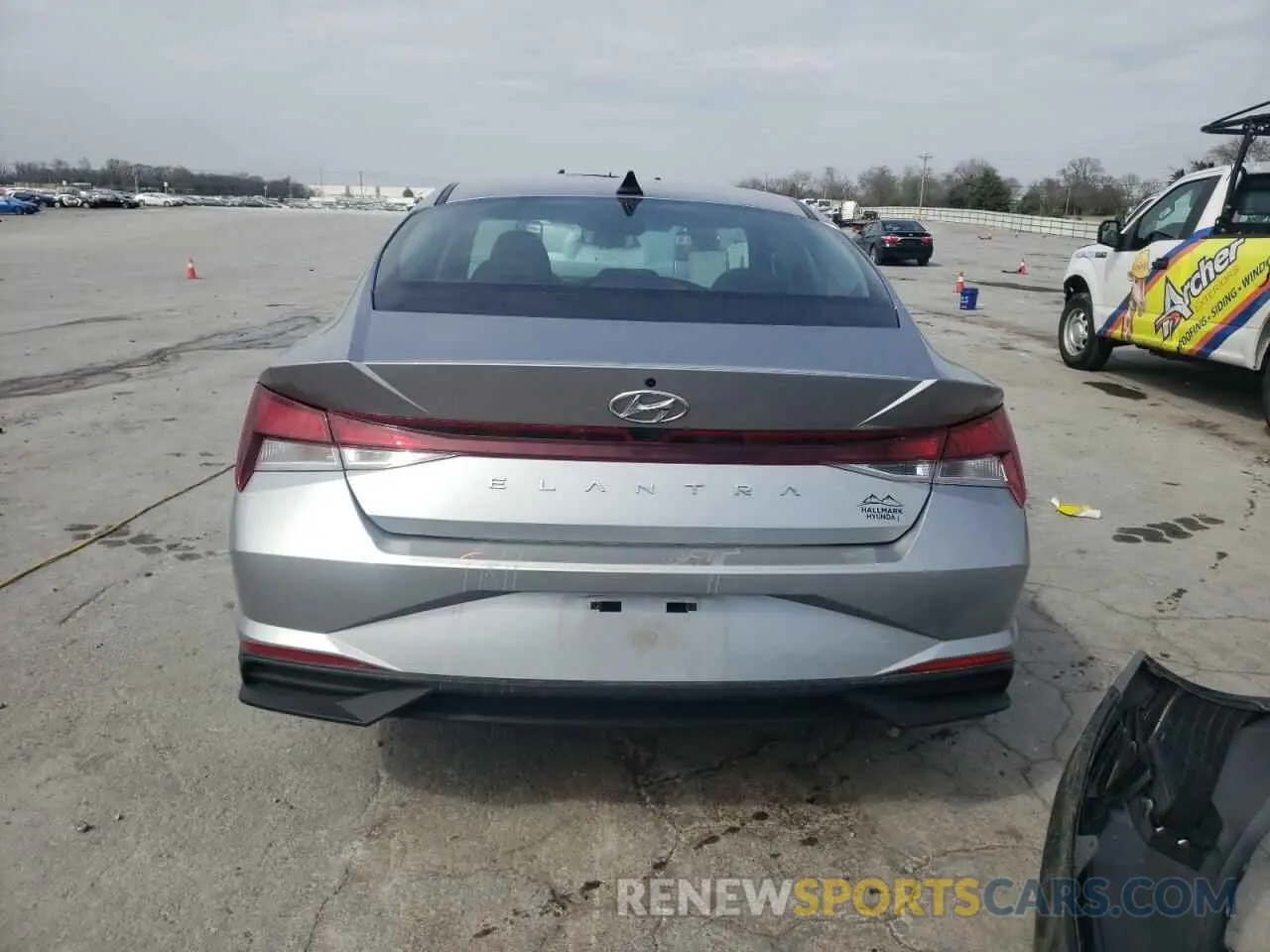 6 Фотография поврежденного автомобиля 5NPLM4AG2PH095372 HYUNDAI ELANTRA 2023