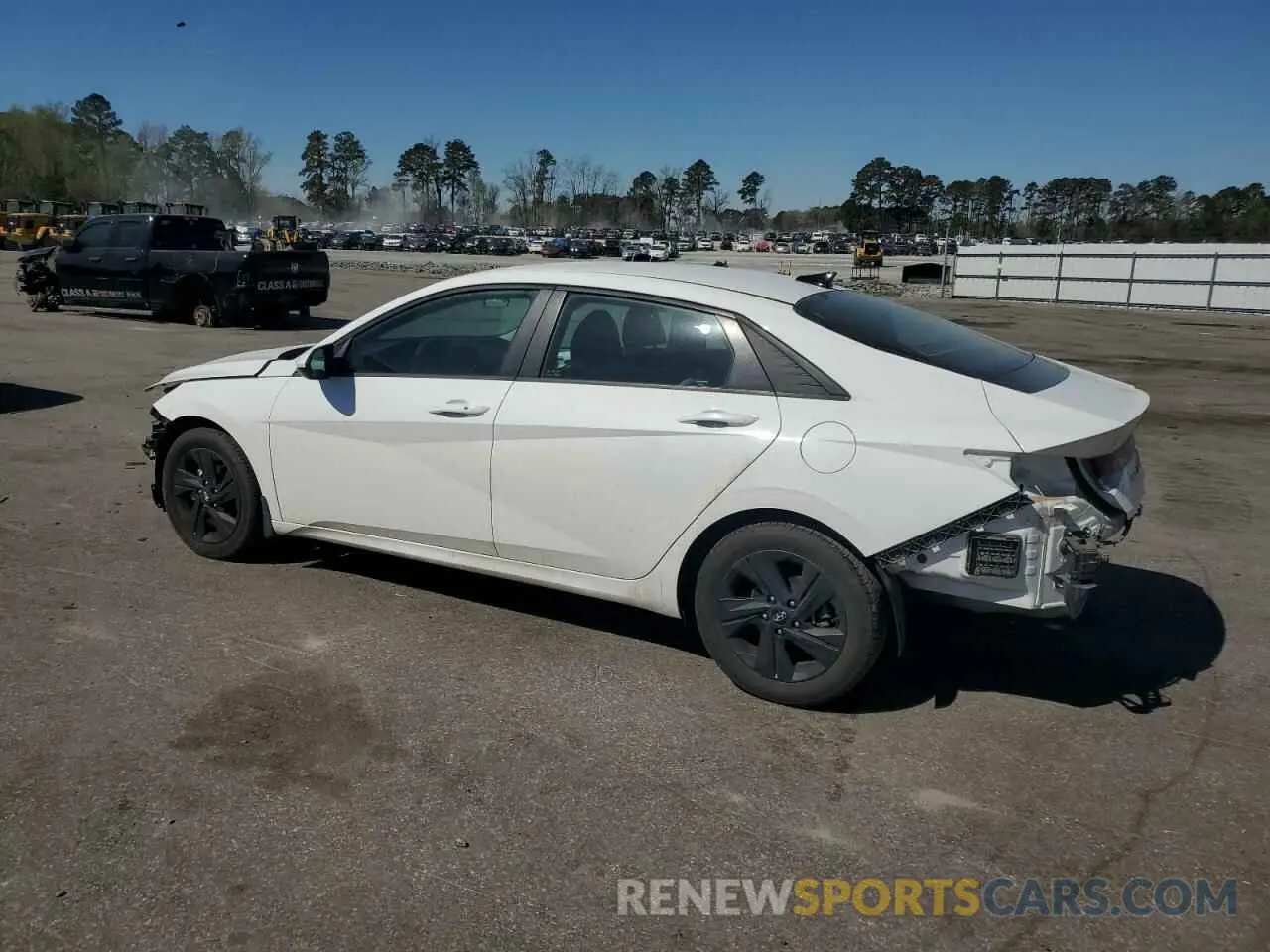 2 Фотография поврежденного автомобиля 5NPLM4AG2PH110243 HYUNDAI ELANTRA 2023