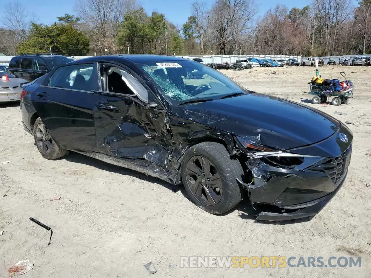 4 Фотография поврежденного автомобиля 5NPLM4AG3PH101891 HYUNDAI ELANTRA 2023
