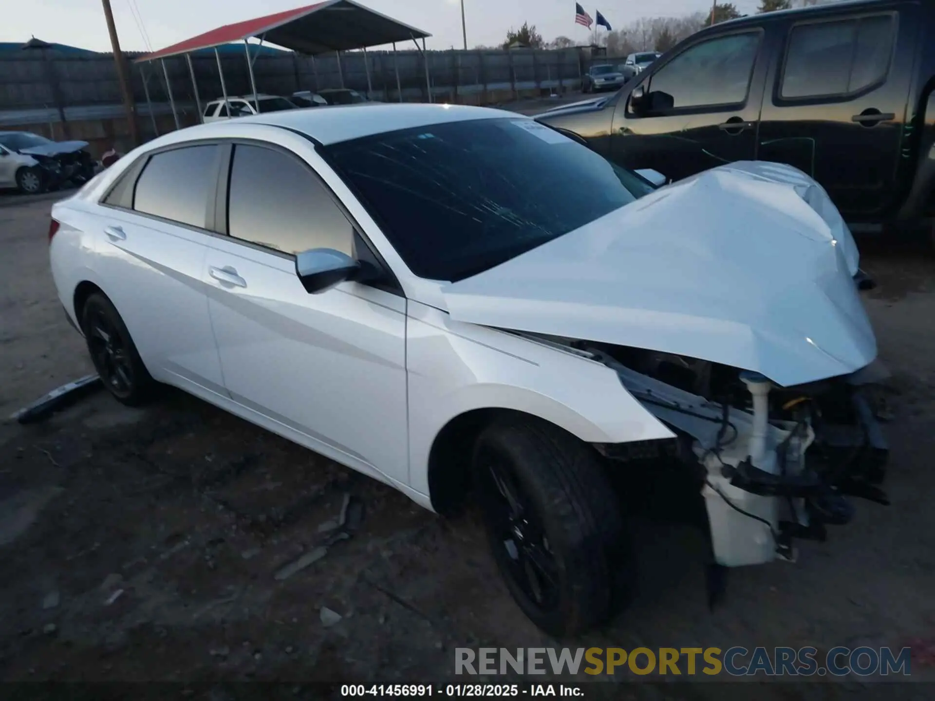1 Фотография поврежденного автомобиля 5NPLM4AG4PH095227 HYUNDAI ELANTRA 2023