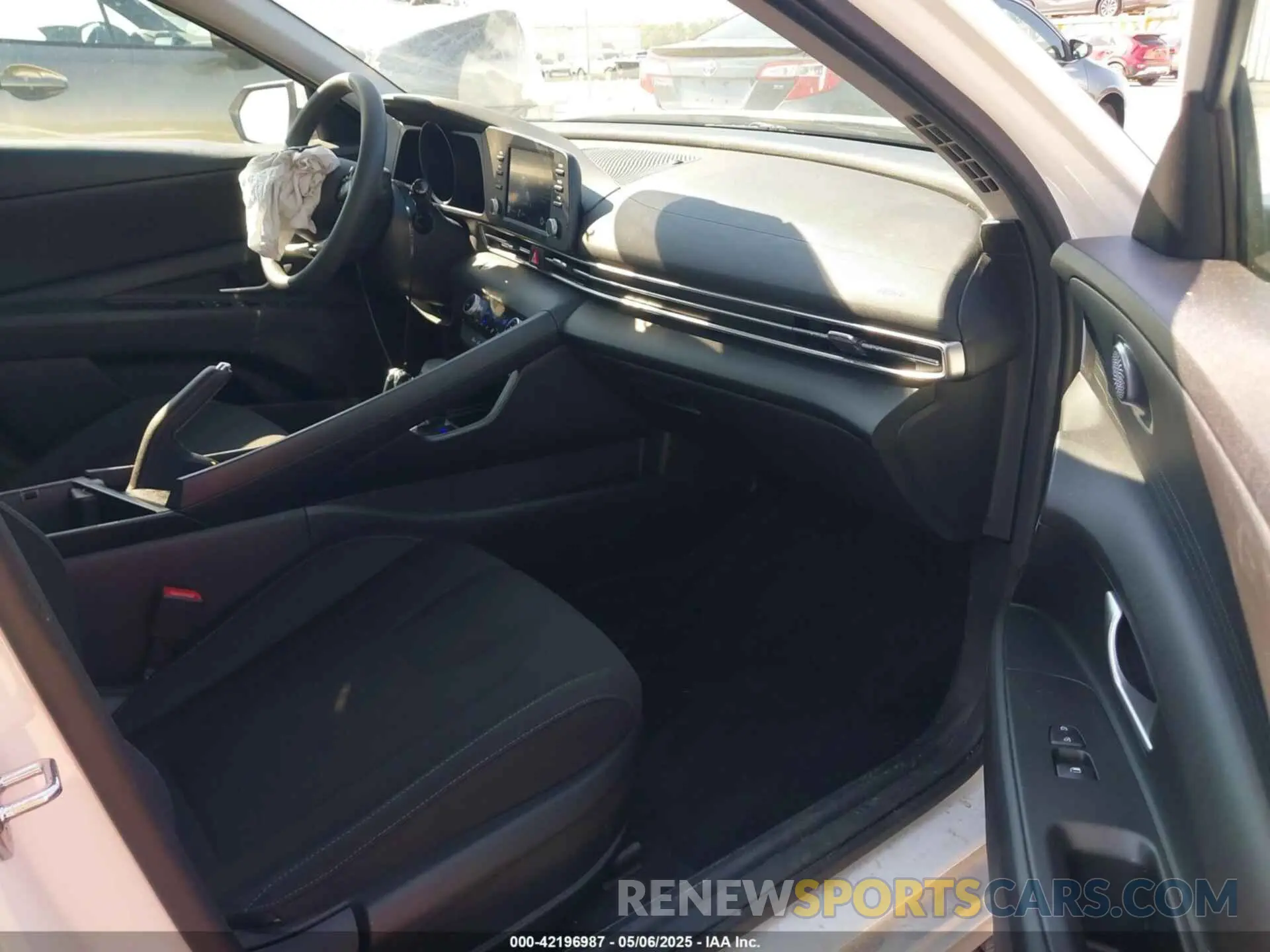 5 Фотография поврежденного автомобиля 5NPLM4AG4PH112219 HYUNDAI ELANTRA 2023