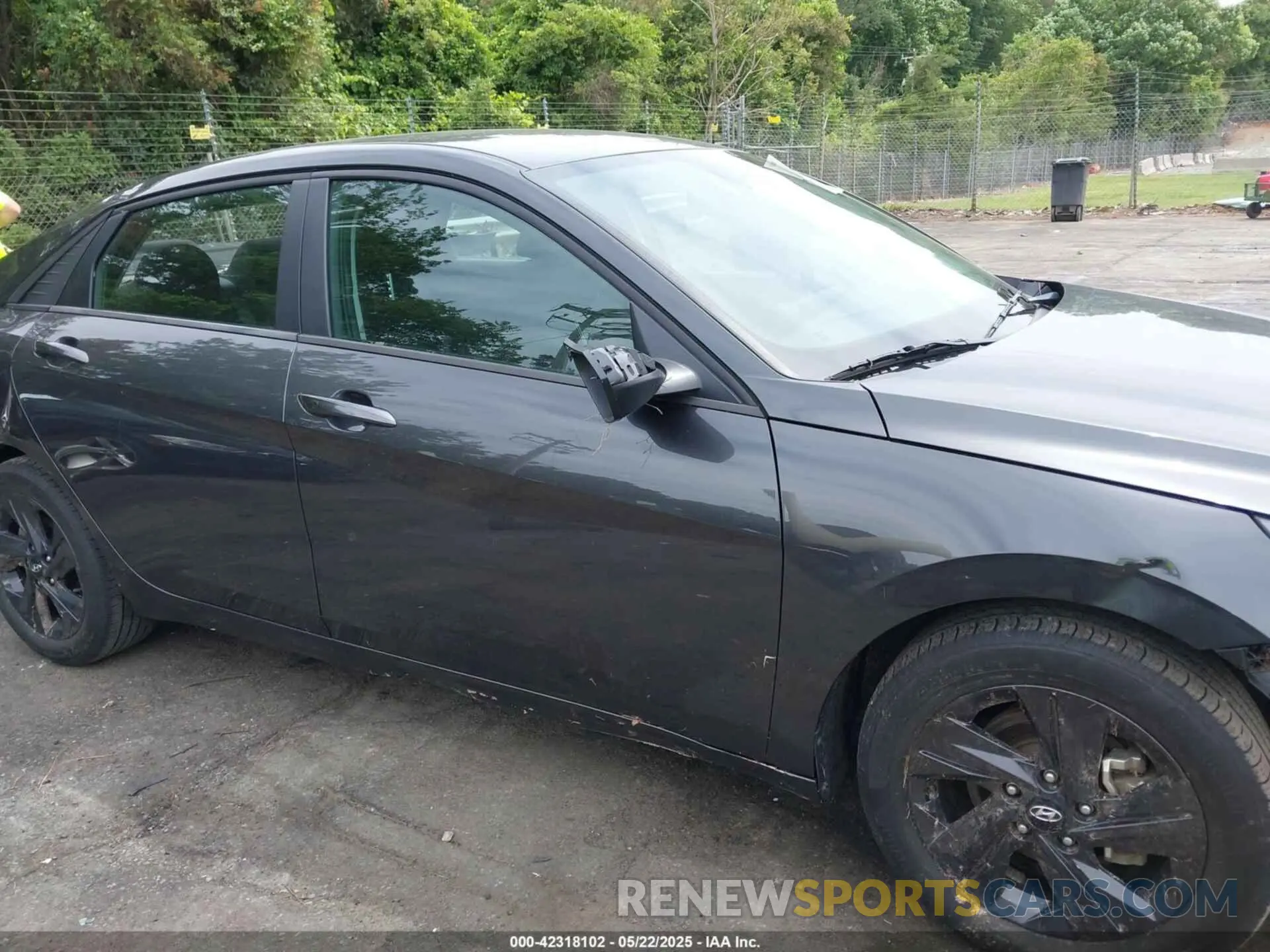 13 Photograph of a damaged car 5NPLM4AG5PH104517 HYUNDAI ELANTRA 2023