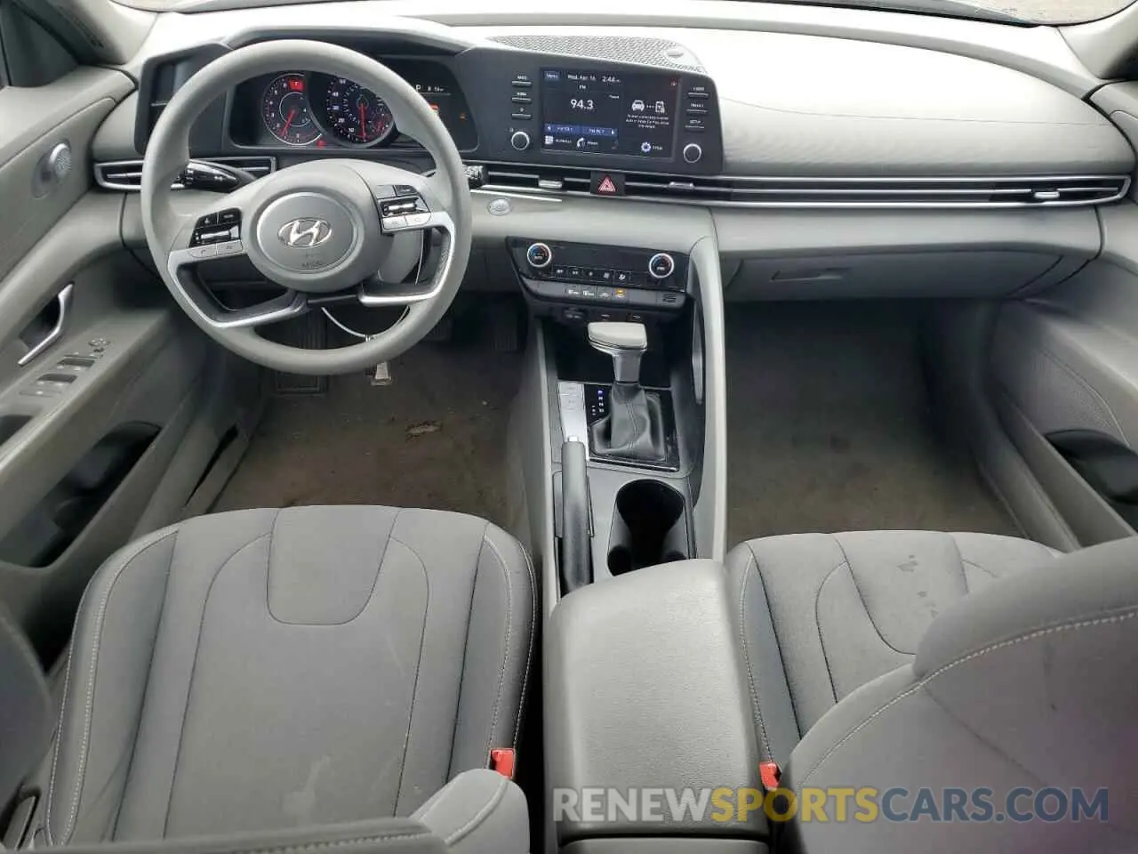 8 Фотография поврежденного автомобиля 5NPLM4AG6PH104882 HYUNDAI ELANTRA 2023