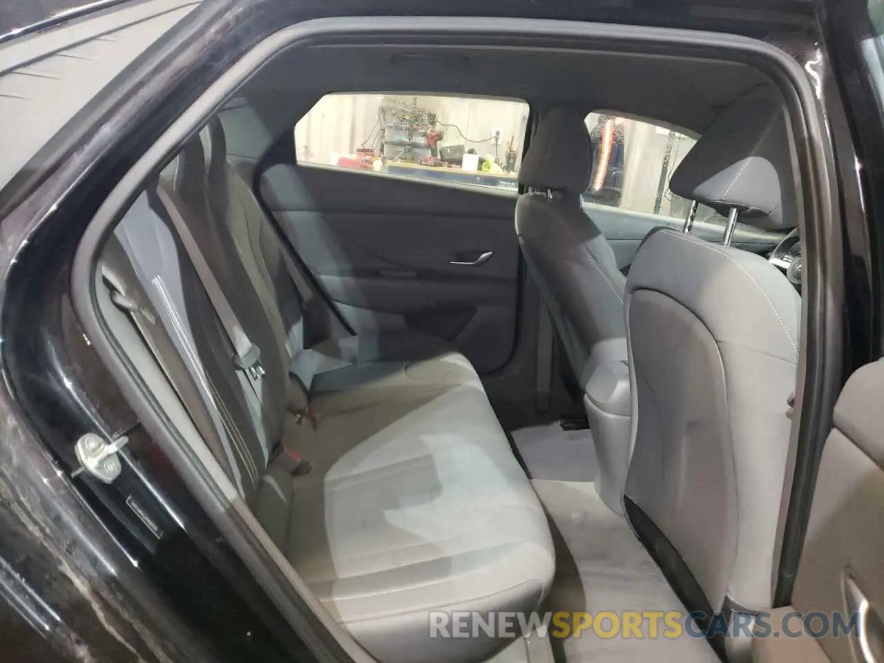 11 Photograph of a damaged car 5NPLM4AG7PH087039 HYUNDAI ELANTRA 2023