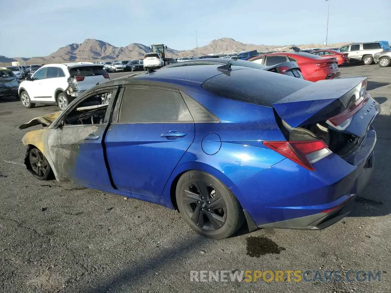 2 Фотография поврежденного автомобиля 5NPLM4AG7PH092855 HYUNDAI ELANTRA 2023