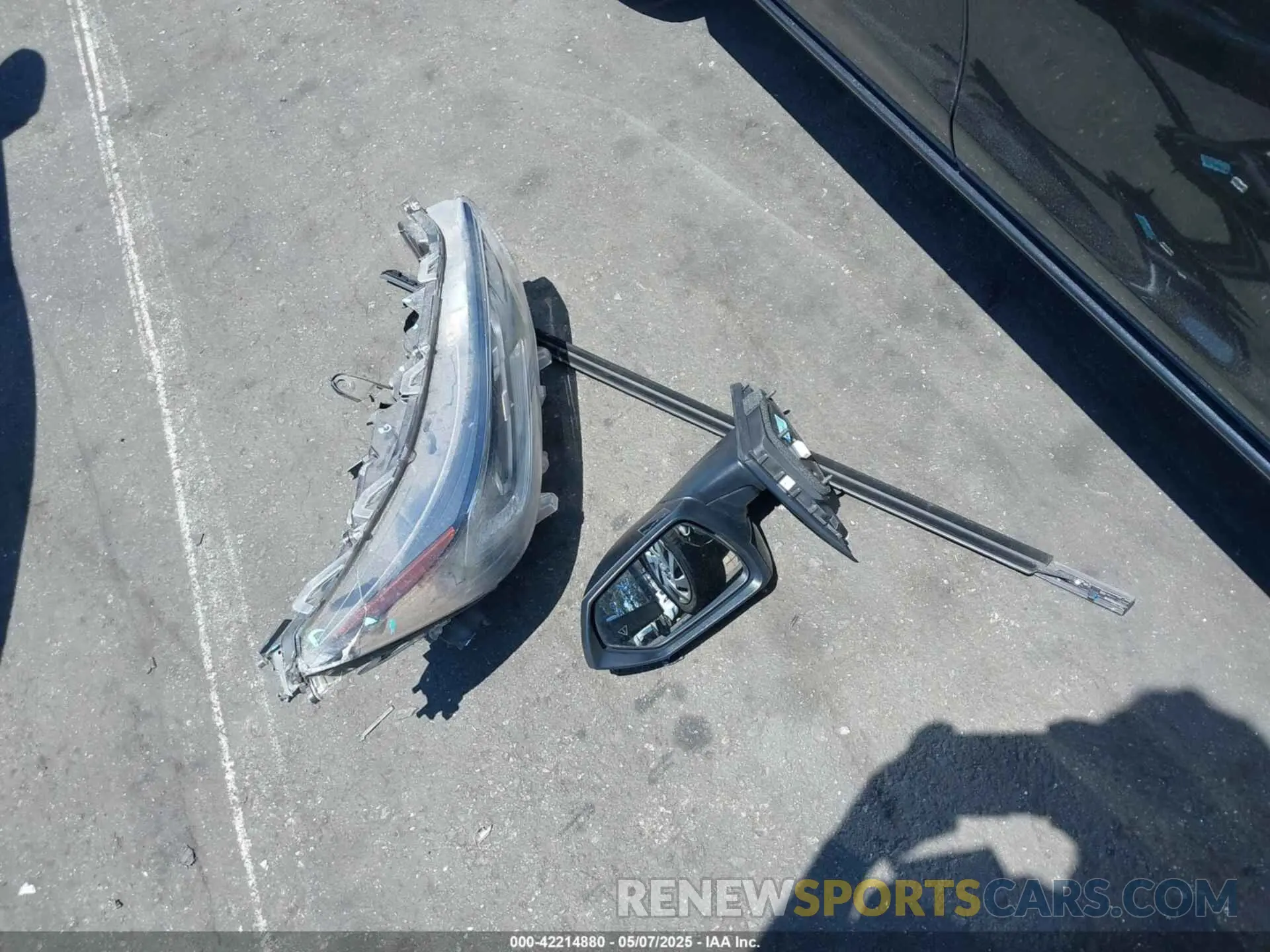 12 Photograph of a damaged car 5NPLM4AG7PH092869 HYUNDAI ELANTRA 2023